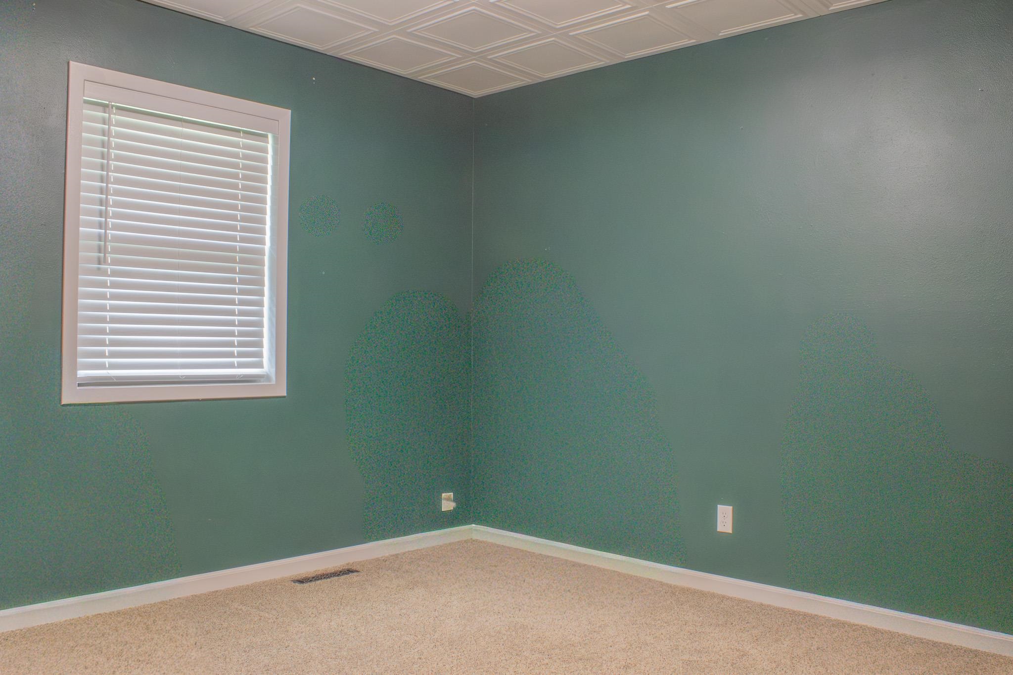 1510 N Poplar Property Photo 11