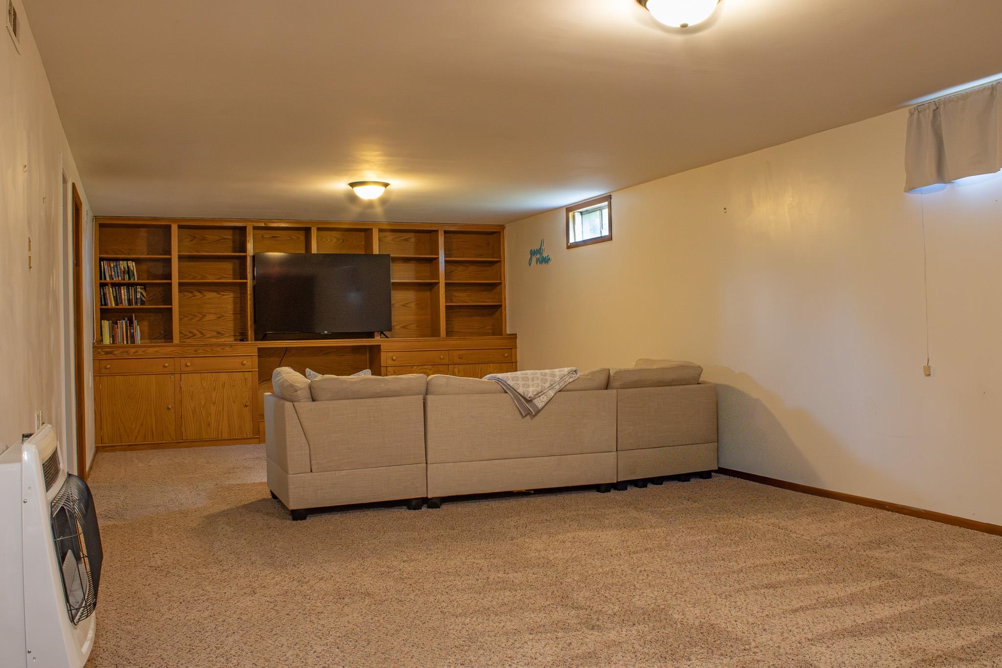 1510 N Poplar Property Photo 14