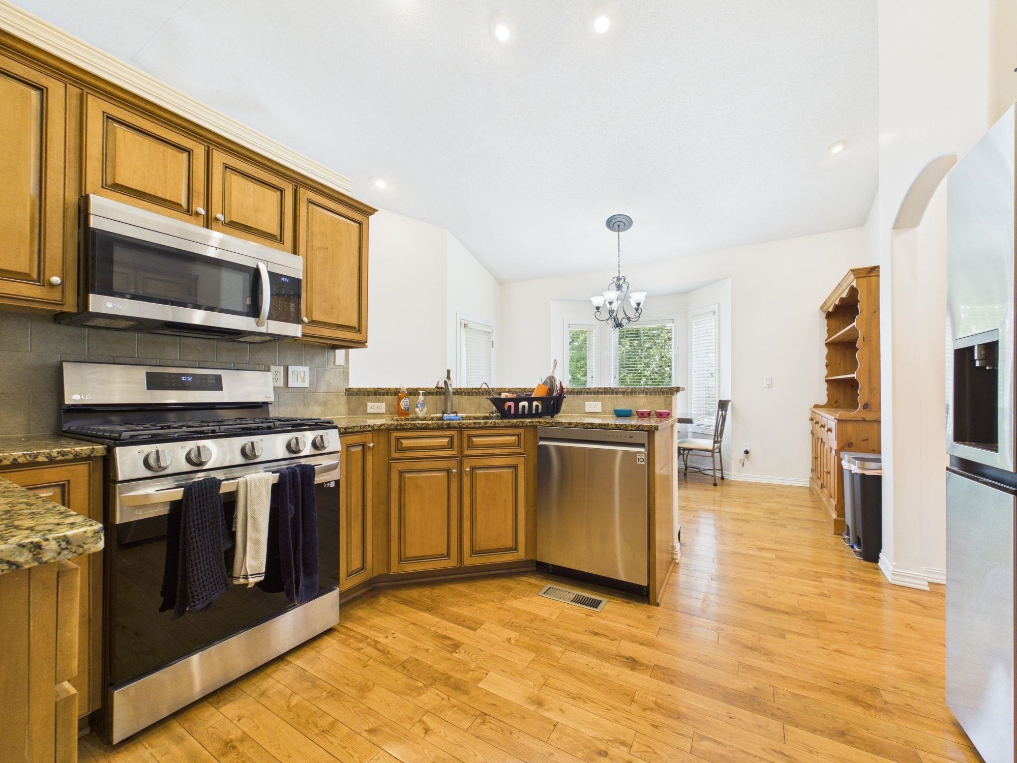 2350 N Castle Rock Ct Property Photo 8