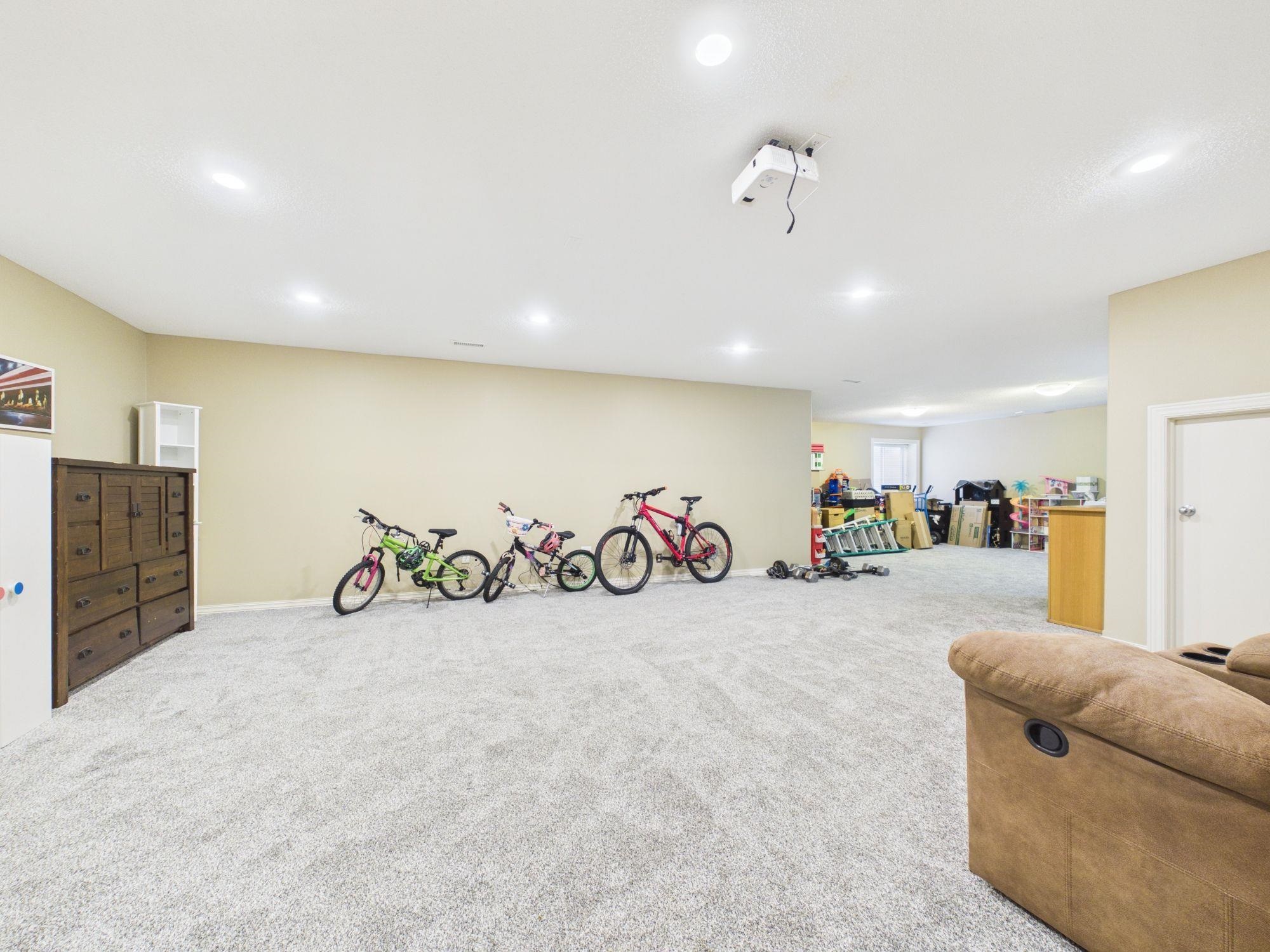 2350 N Castle Rock Ct Property Photo 17