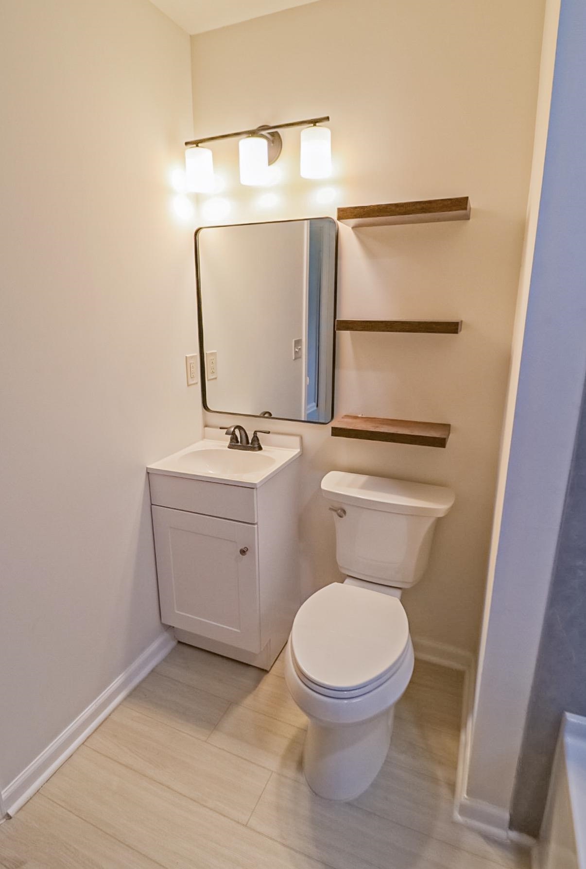 5116 E Larry Ln Property Photo 6
