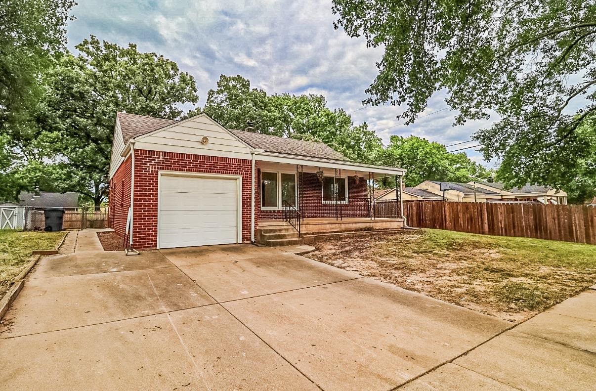 5116 E Larry Ln Property Photo 20