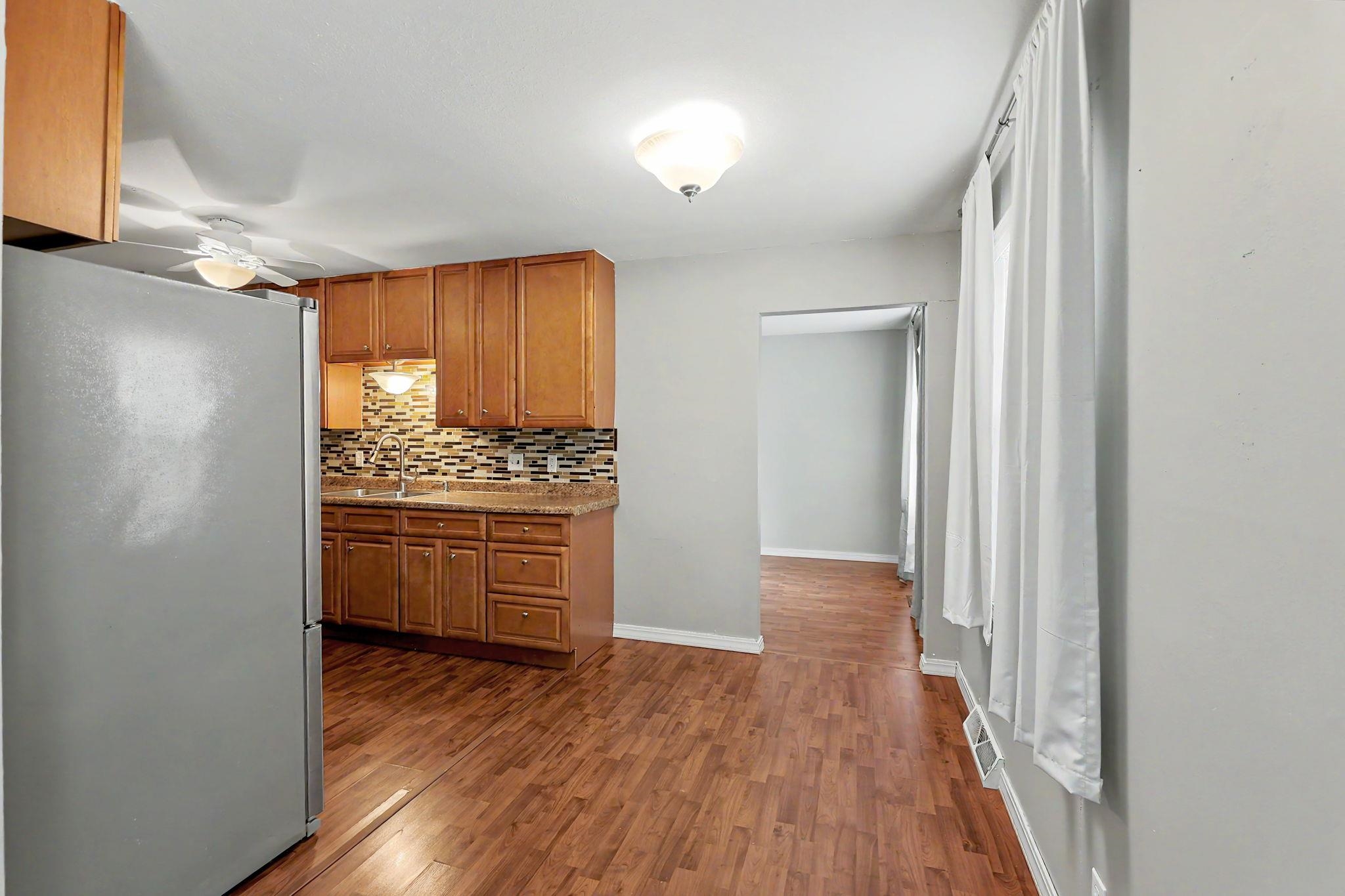 1829 N Richmond Property Photo 6