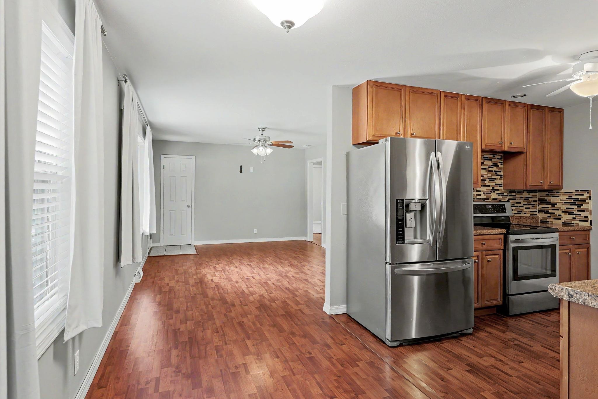 1829 N Richmond Property Photo 7