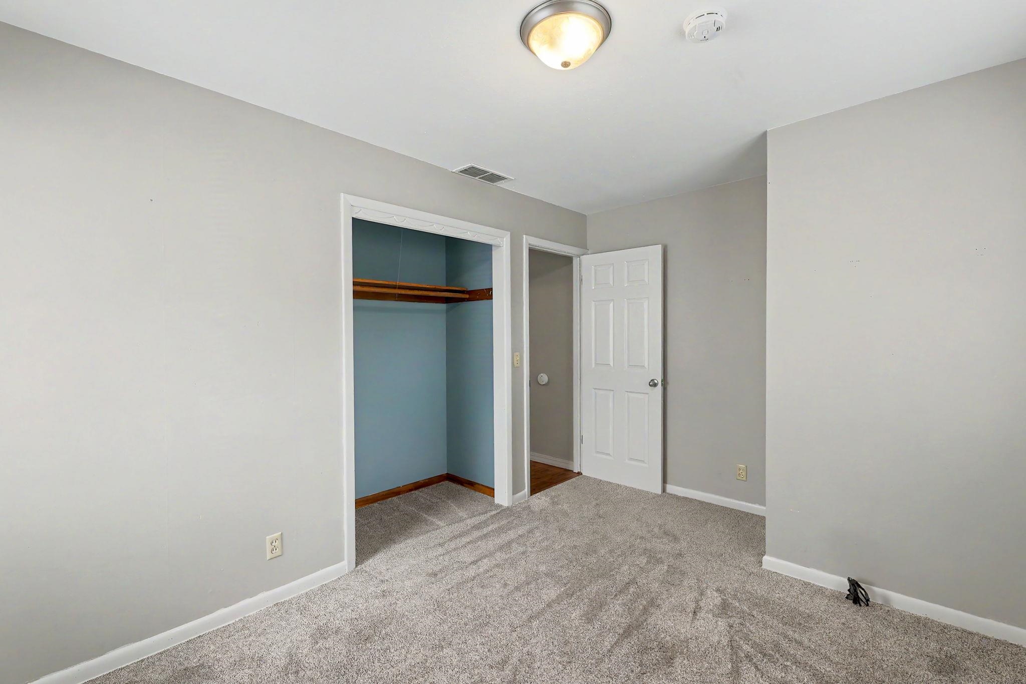 1829 N Richmond Property Photo 19
