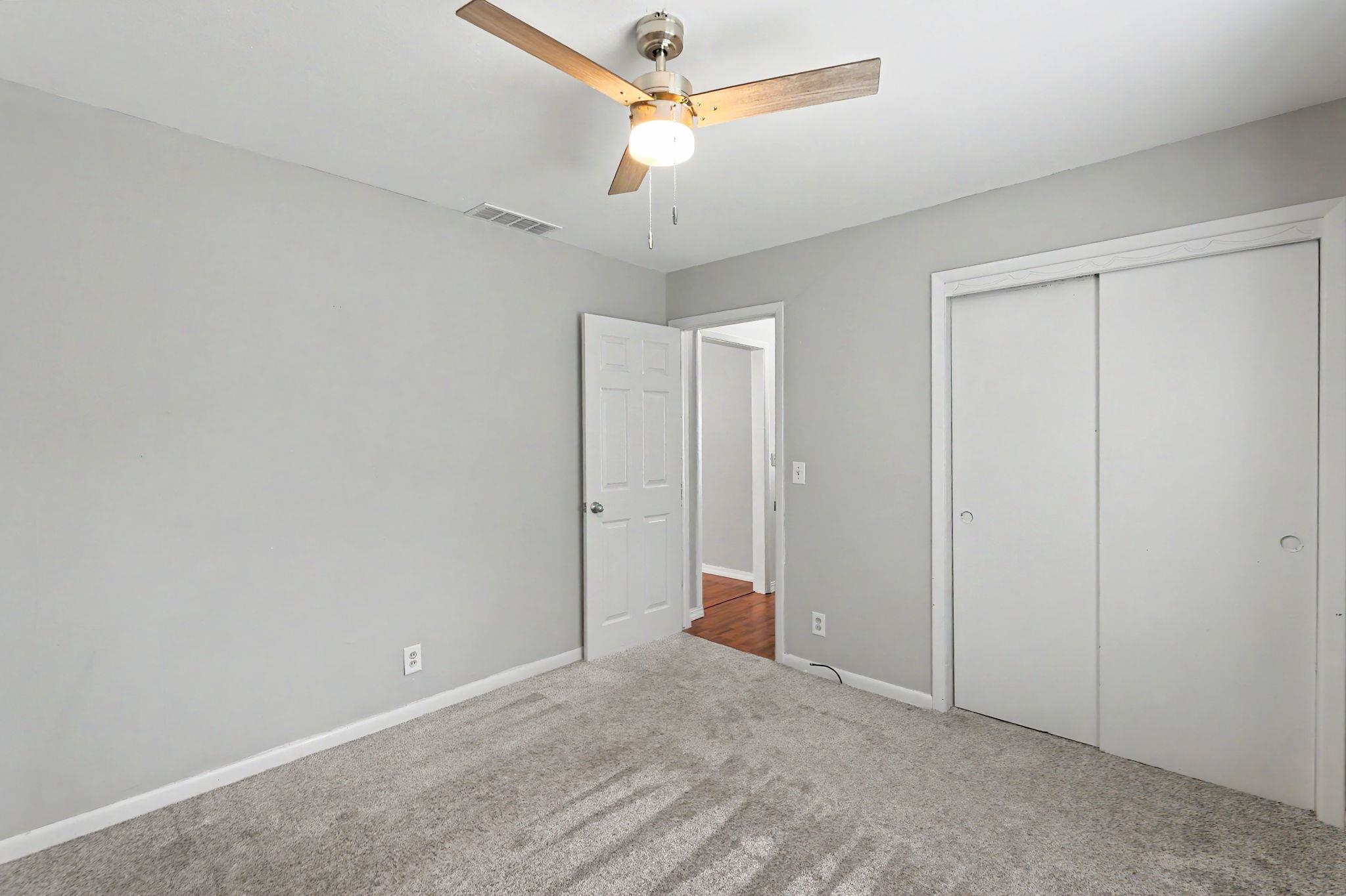 1829 N Richmond Property Photo 24