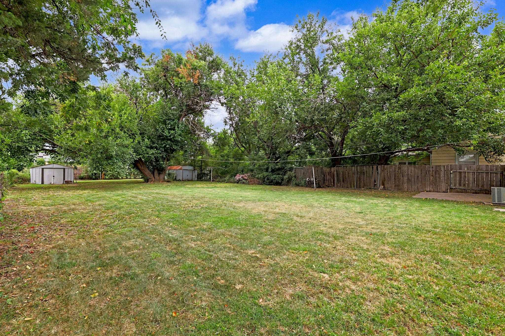1829 N Richmond Property Photo 27