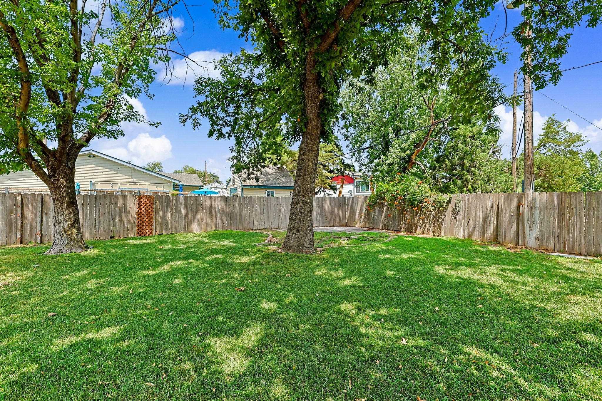 1138 N Summitlawn Ct Property Photo 33