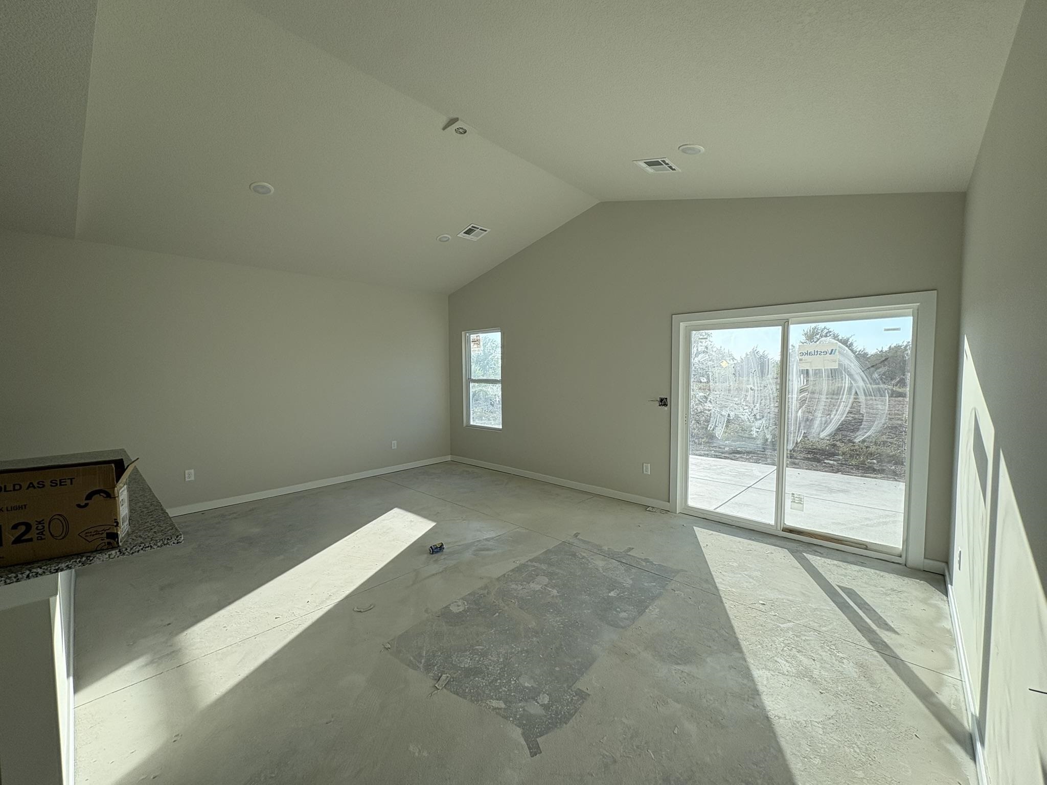 5705 Plumthicket St Property Photo 2