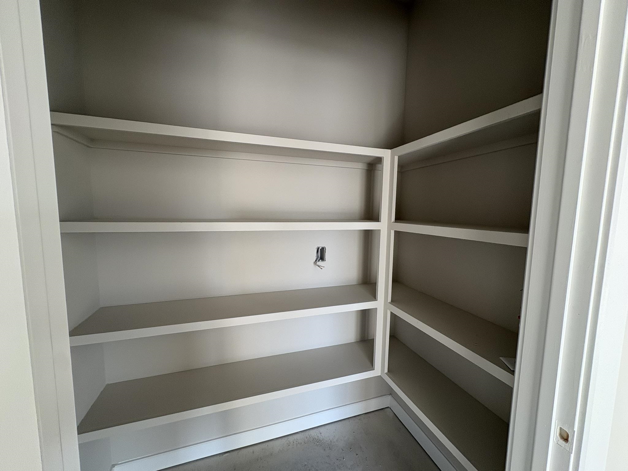5705 Plumthicket St Property Photo 6