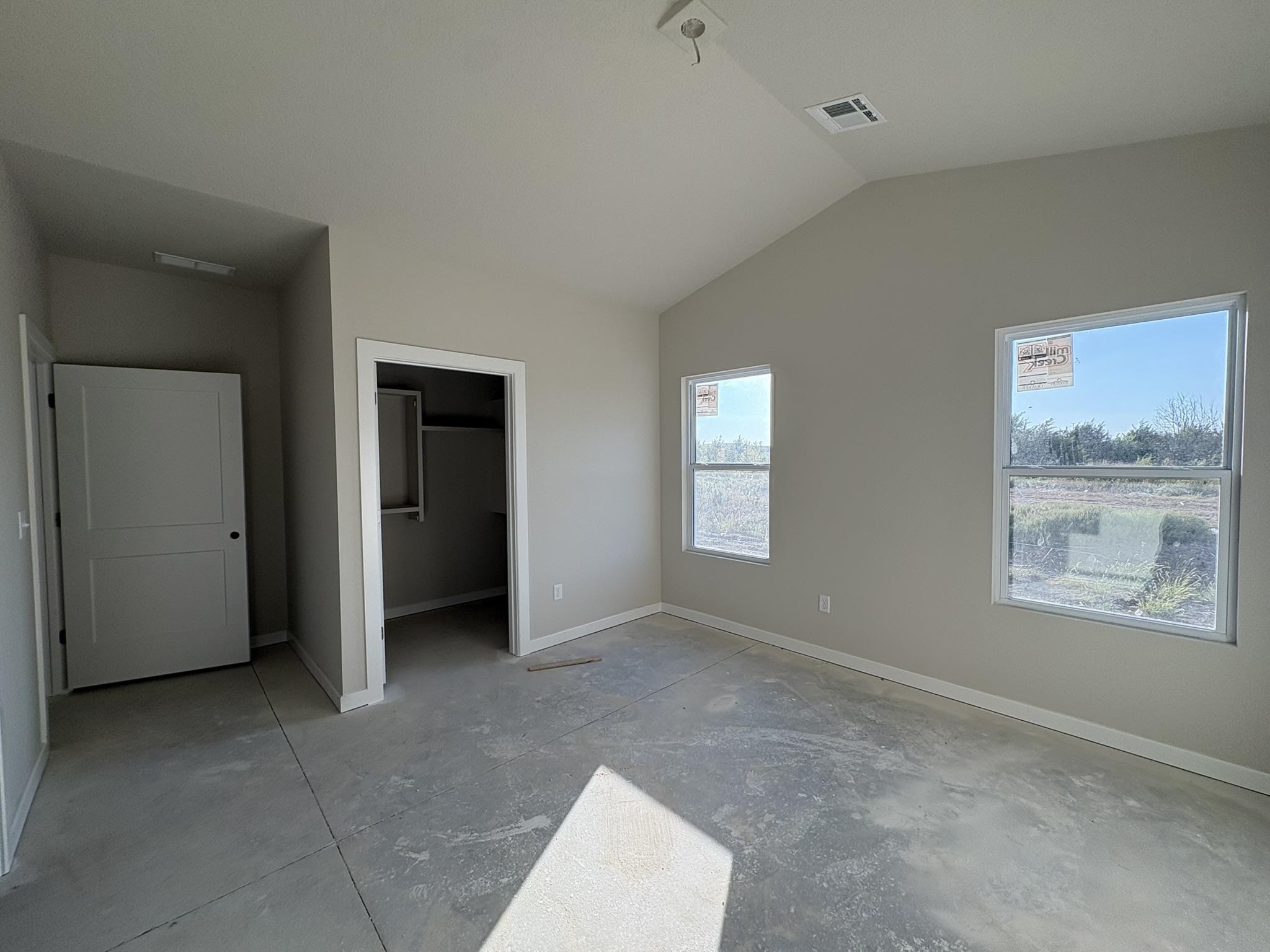 5705 Plumthicket St Property Photo 9