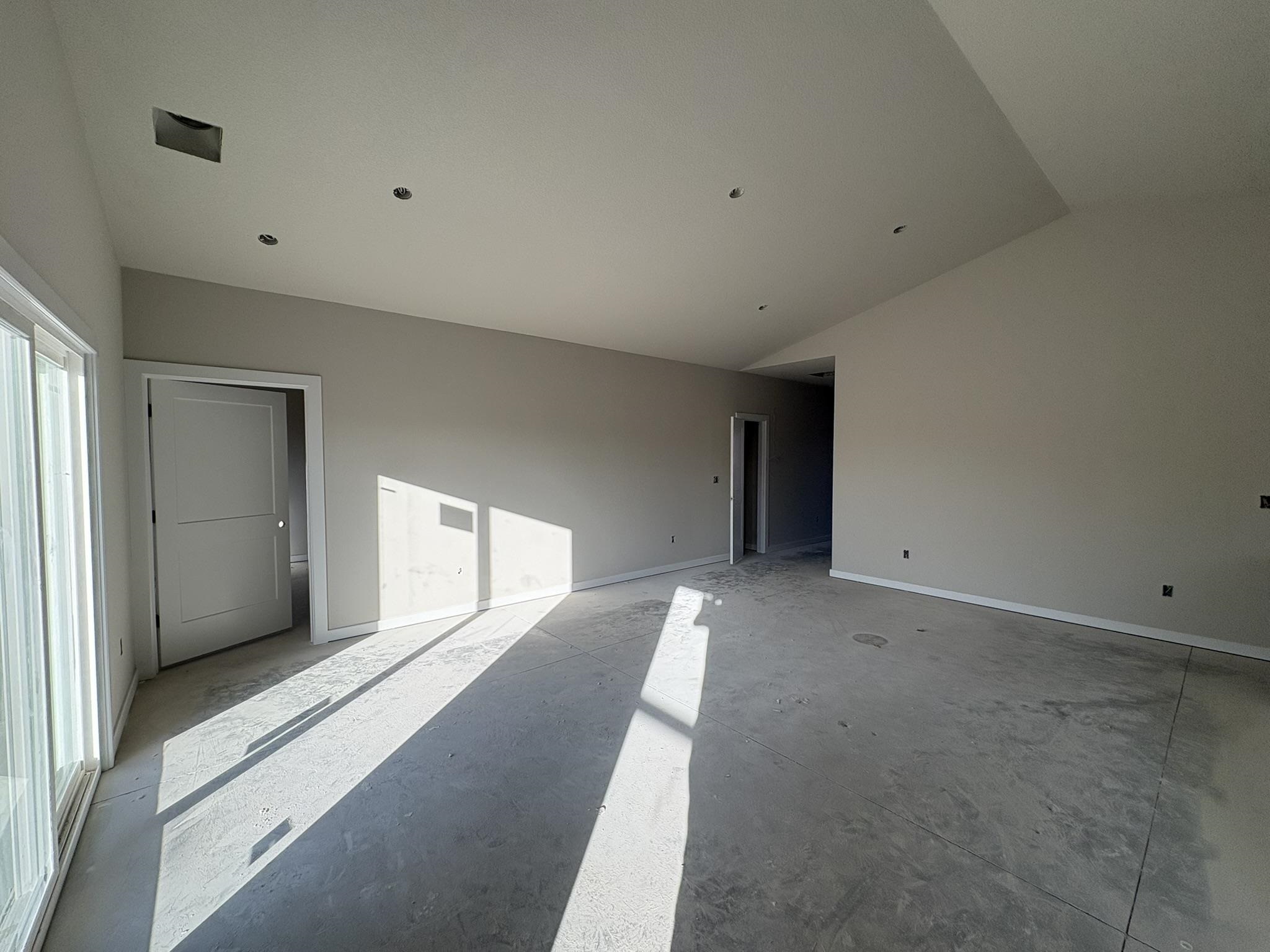 5713 Plumthicket St Property Photo 3
