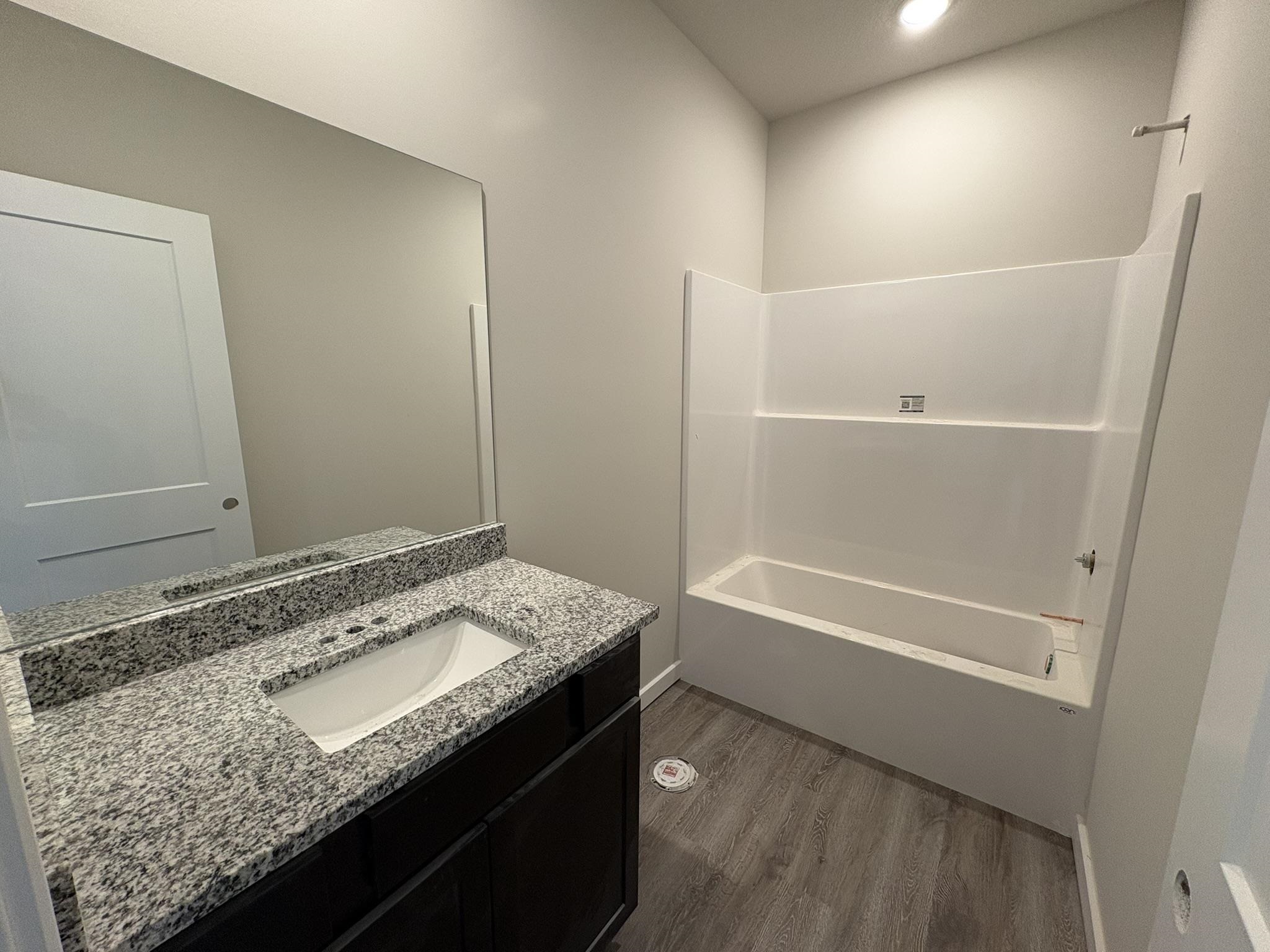 5713 Plumthicket St Property Photo 15