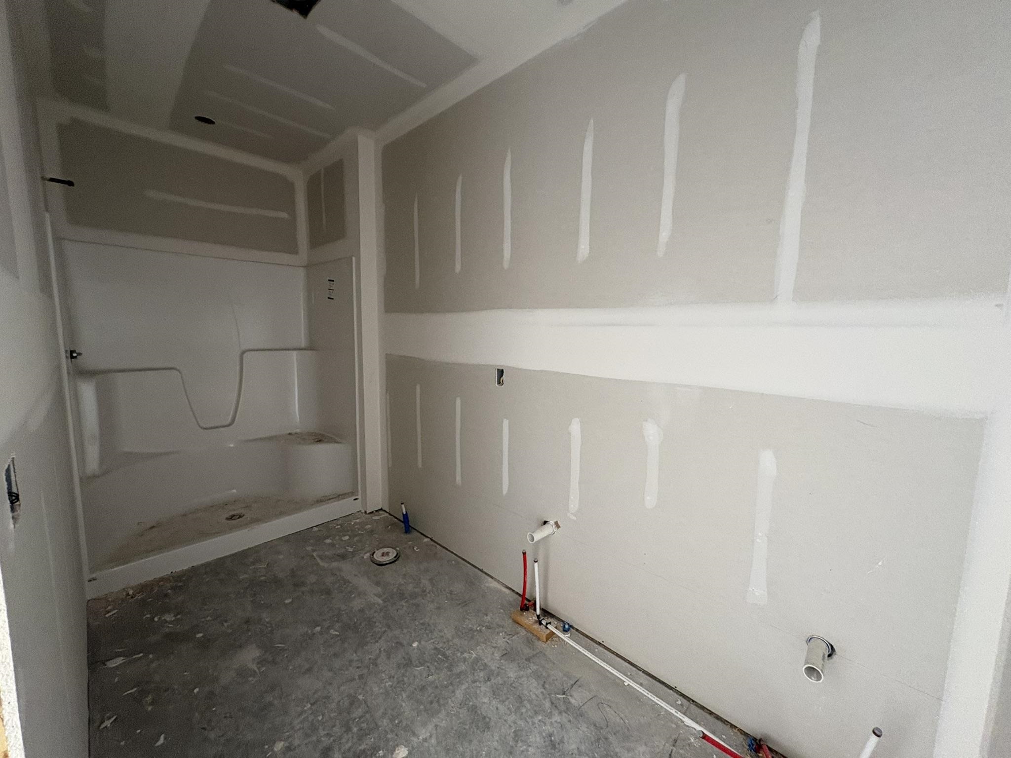5801 Plumthicket St Property Photo 9
