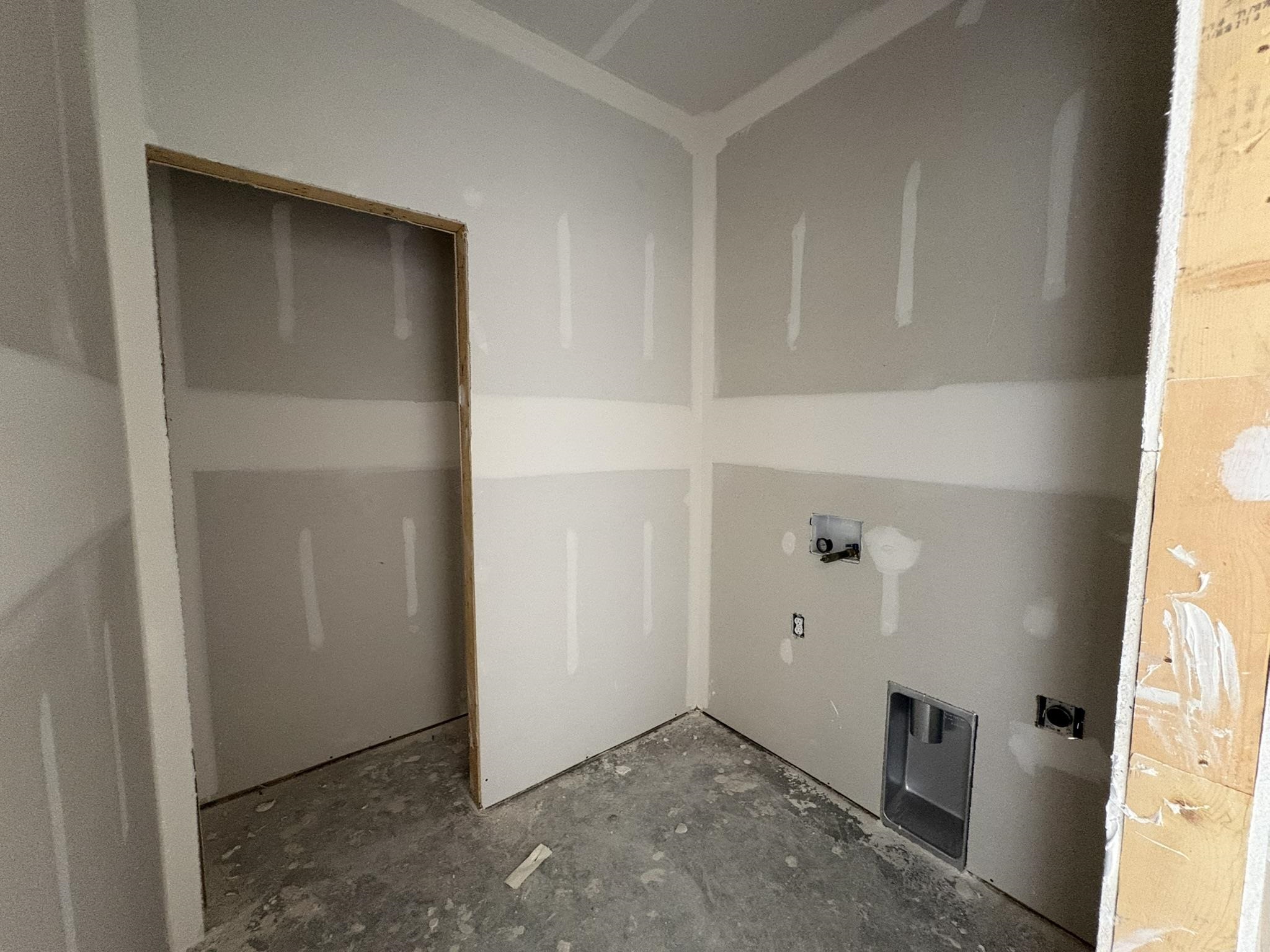5801 Plumthicket St Property Photo 11