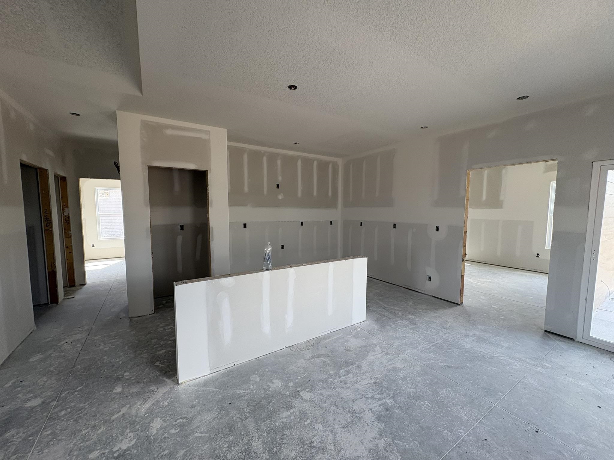 5709 Plumthicket St Property Photo 5