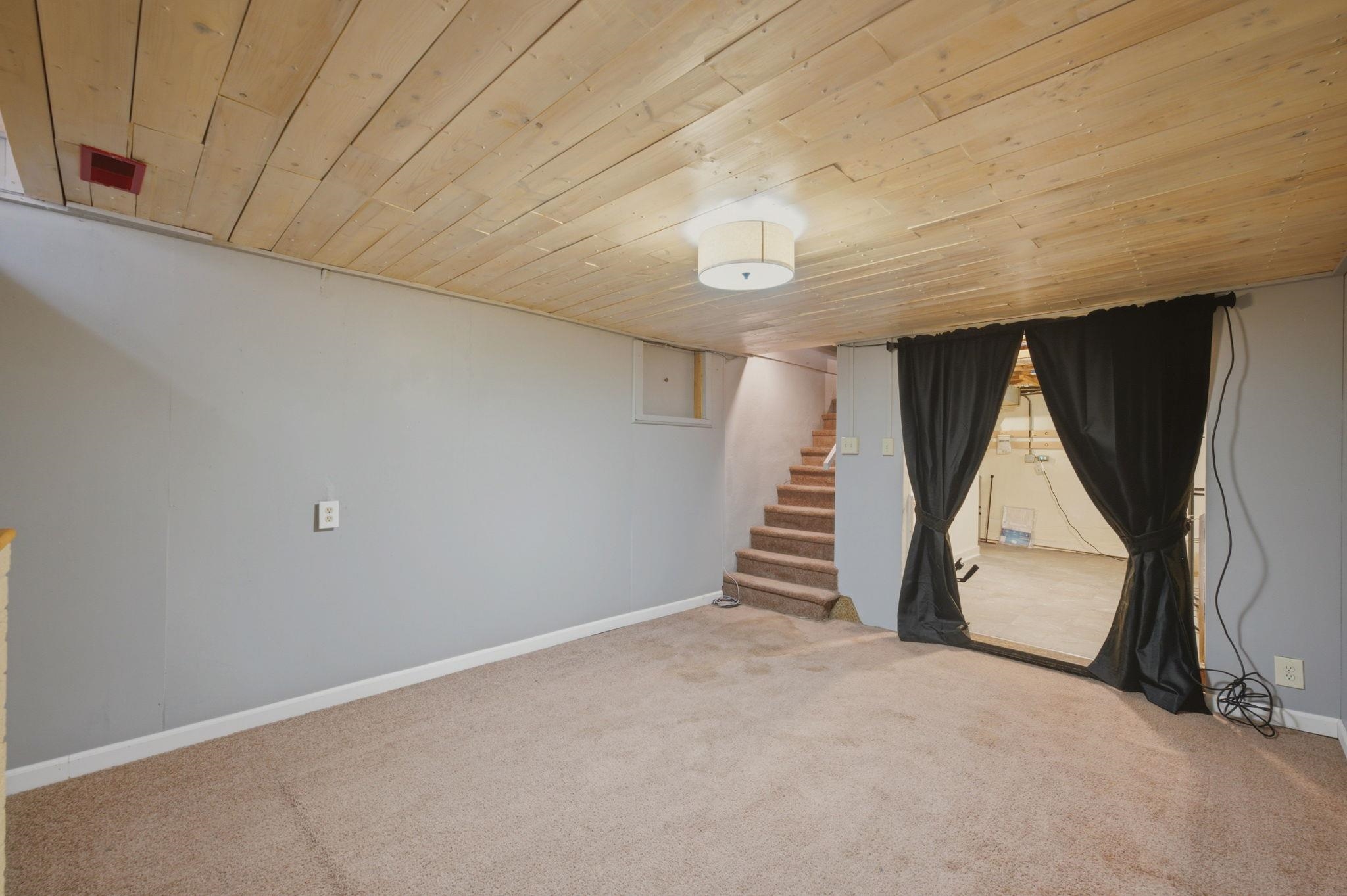 612 S Green St Property Photo 19