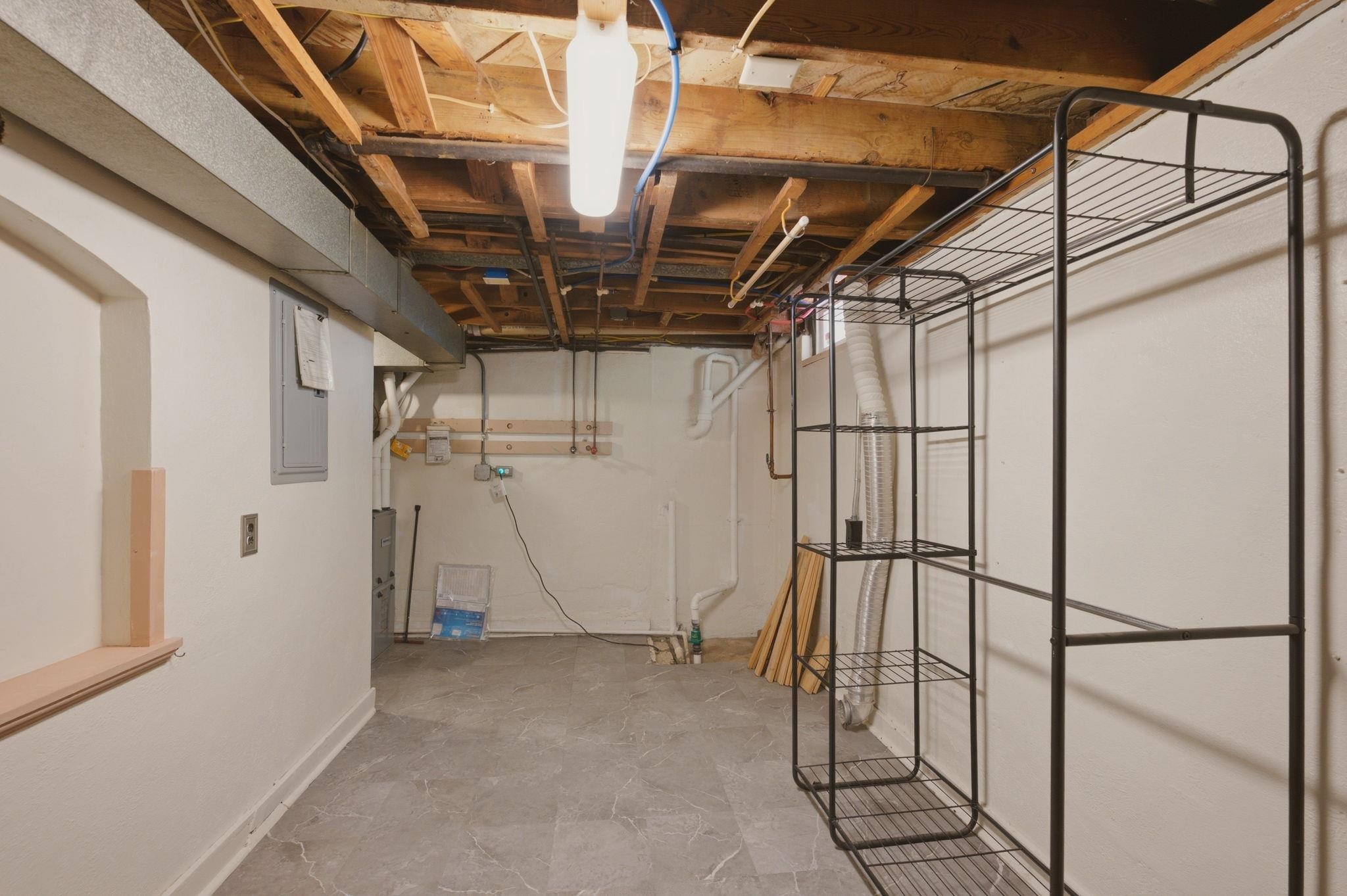 612 S Green St Property Photo 20