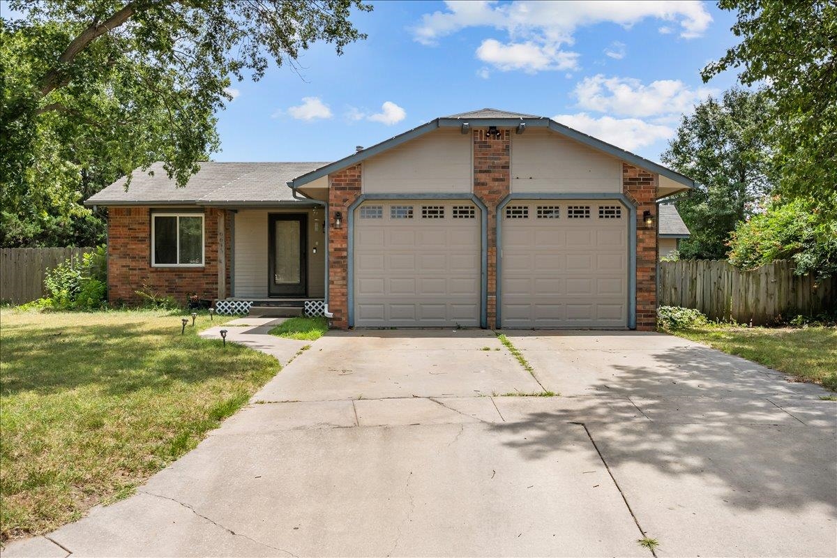 6645 W Oneil Ct Property Photo 1