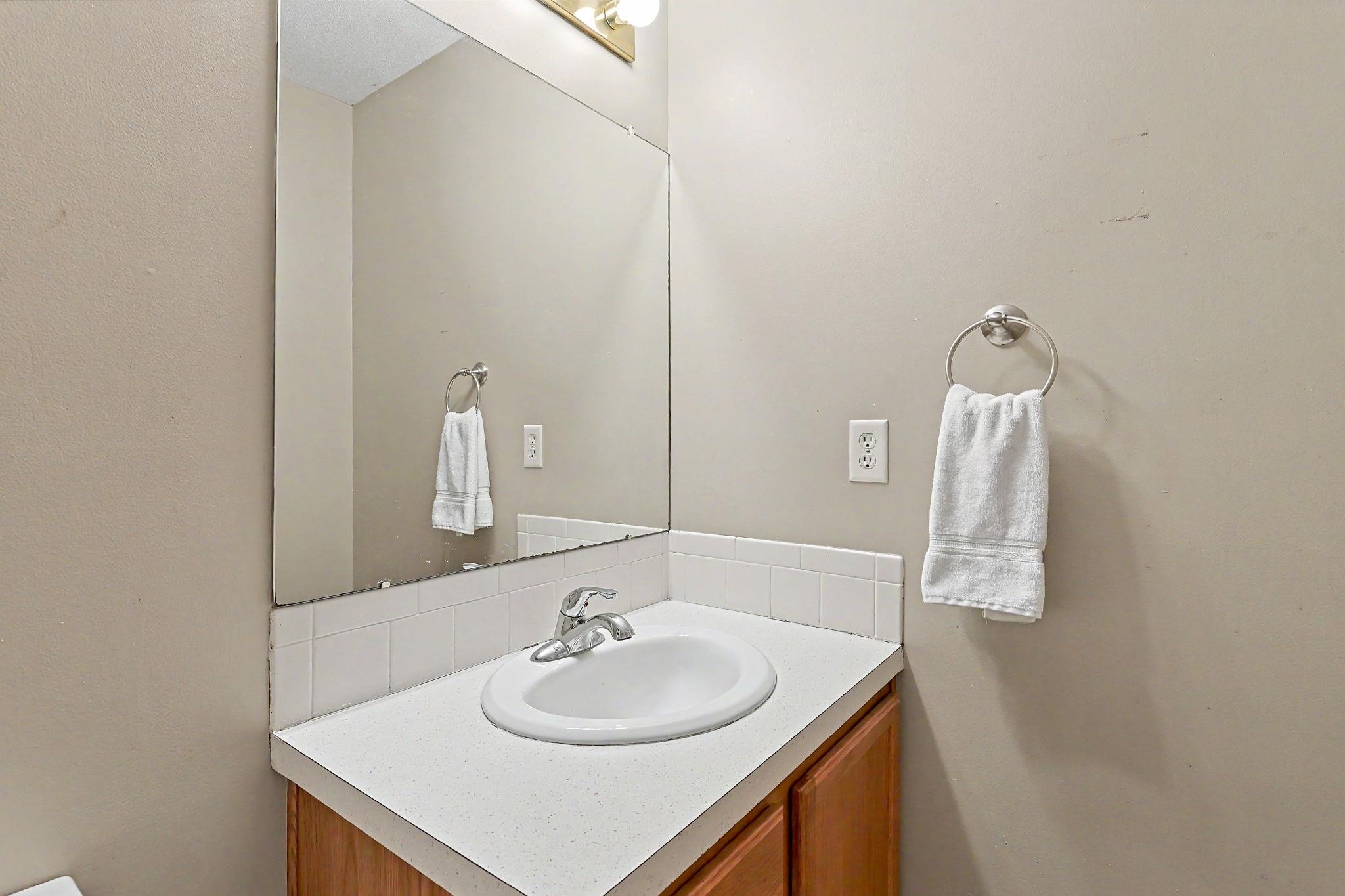 4805 E Pembrook Property Photo 28