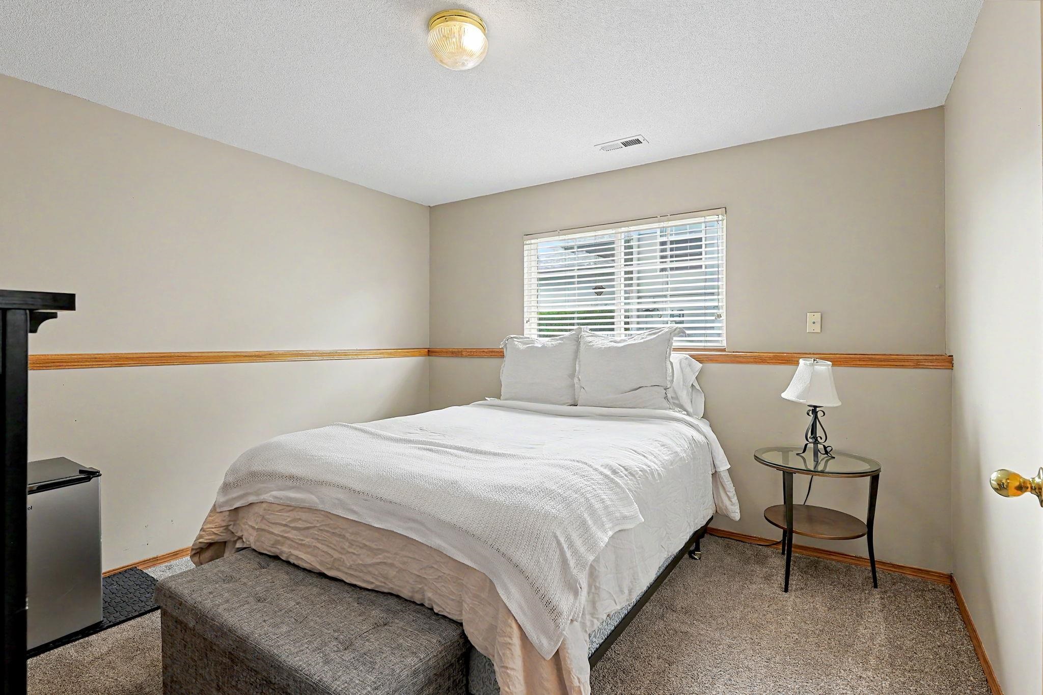 4805 E Pembrook Property Photo 29