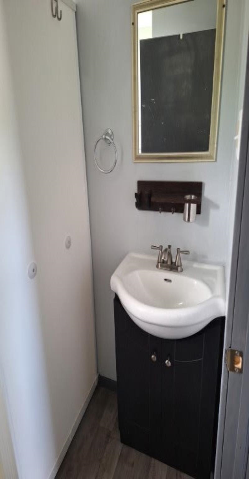 140 W Grove Property Photo 19