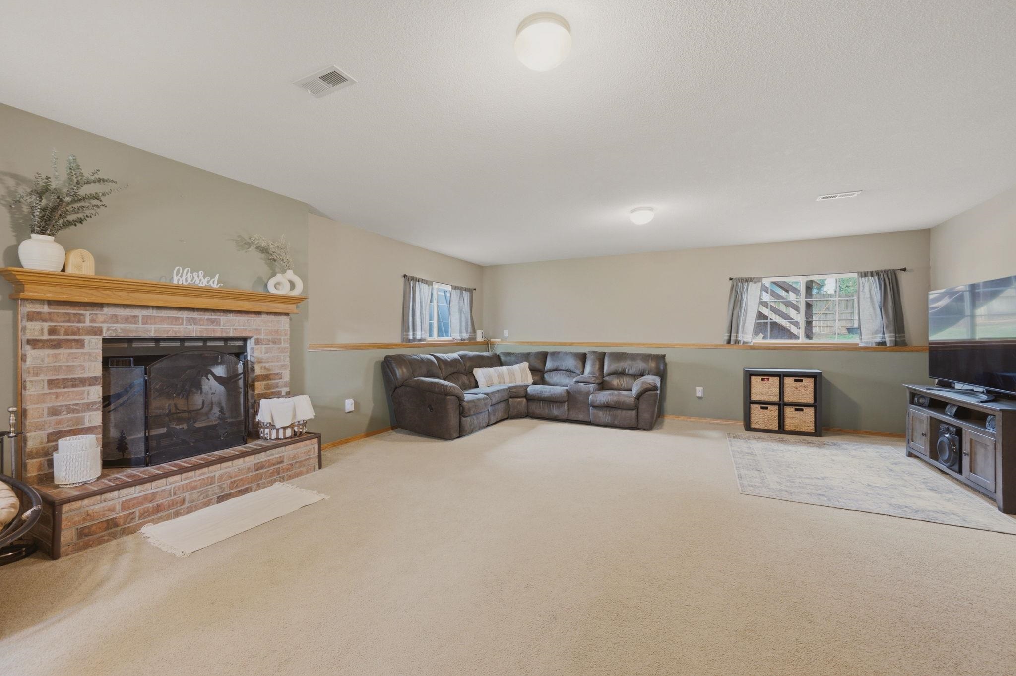 11010 W Ryan St Property Photo 16