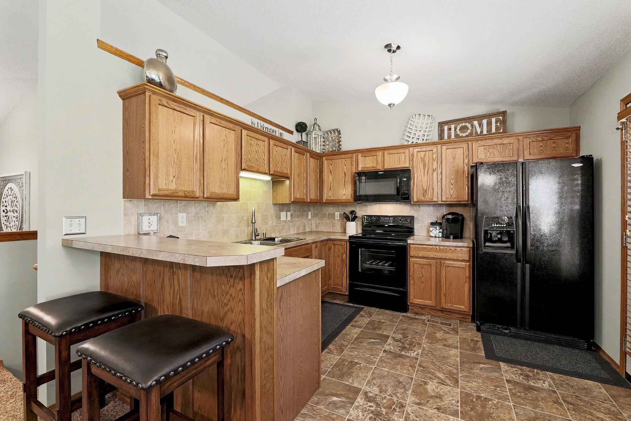 843 E Winding Lane St Property Photo 10