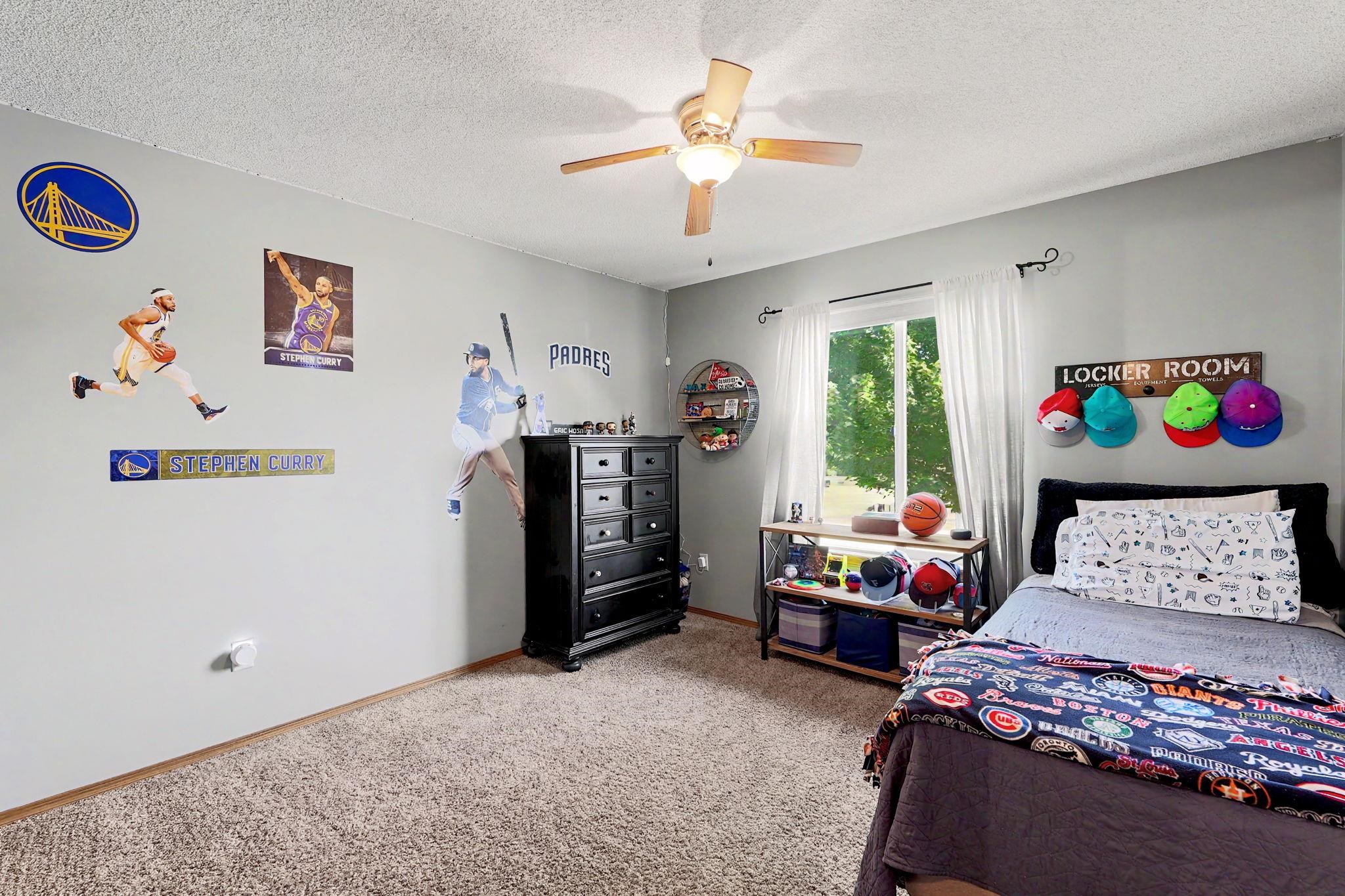 843 E Winding Lane St Property Photo 19