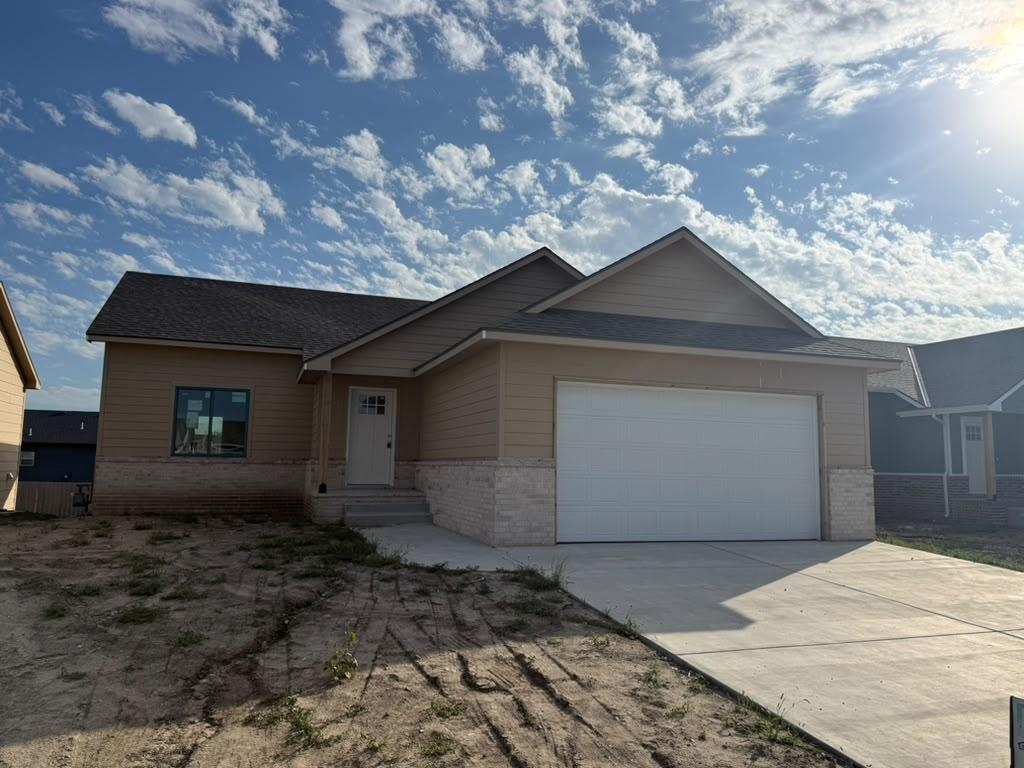 5055 N Toben Ct Property Photo 1