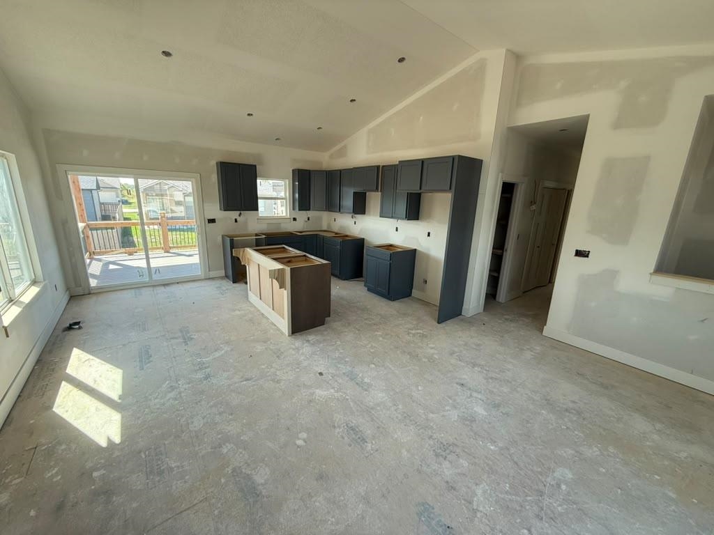 5055 N Toben Ct Property Photo 3