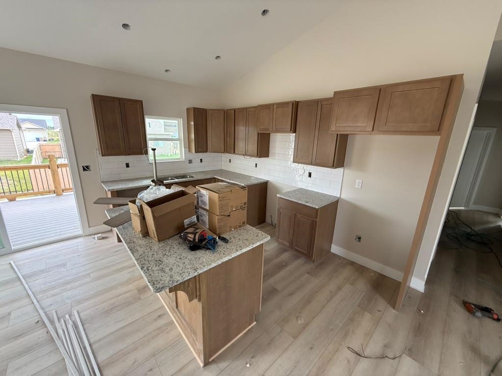 5061 N Toben Ct Property Photo 3