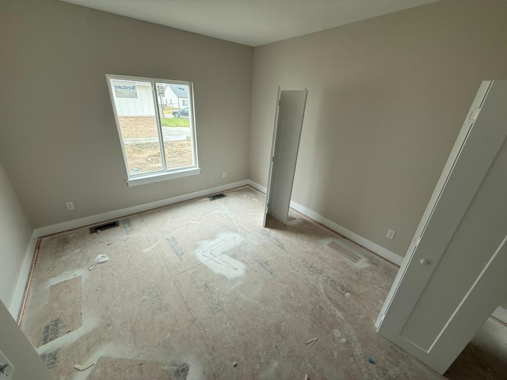 5061 N Toben Ct Property Photo 7