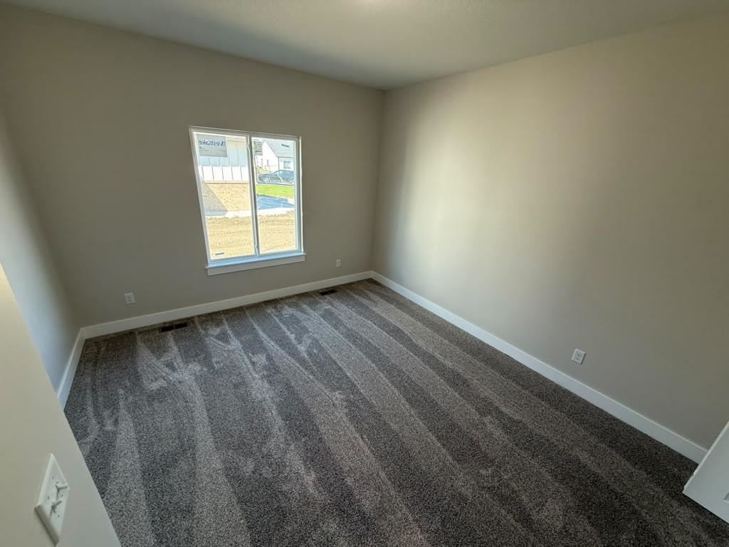 5061 N Toben Ct Property Photo 8