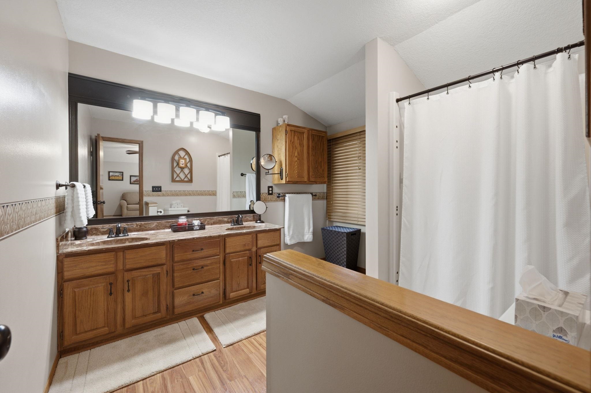 10810 W Rolling Hills Property Photo 19