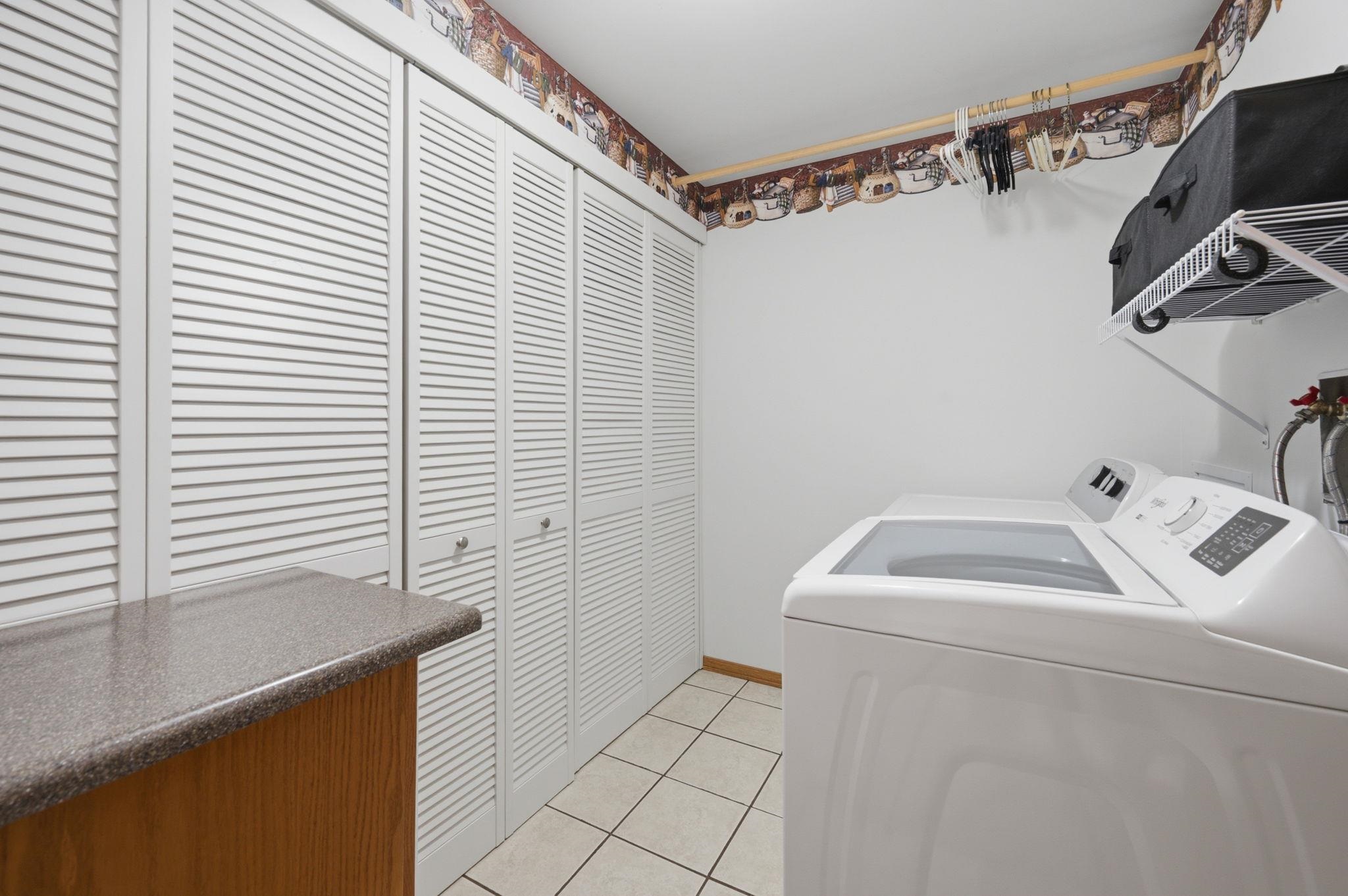 10810 W Rolling Hills Property Photo 27