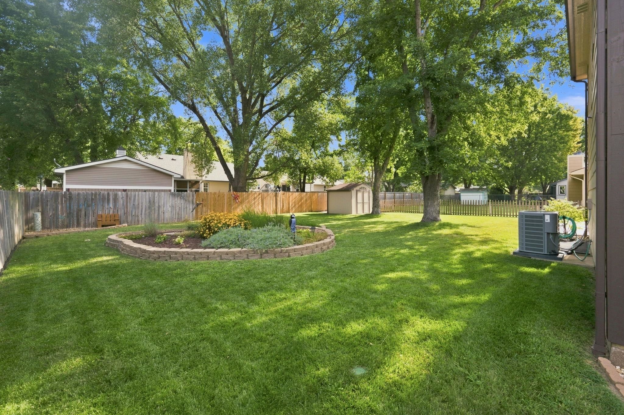10810 W Rolling Hills Property Photo 34