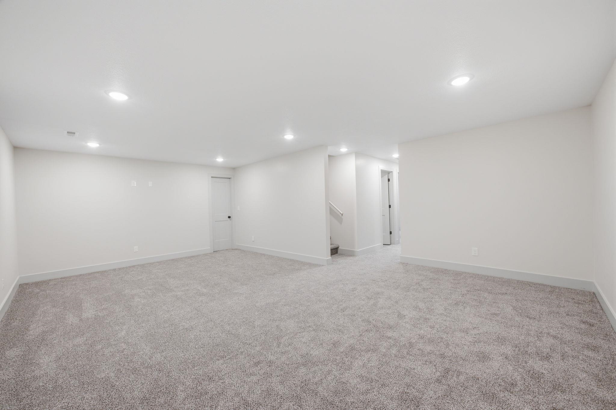 1118 Sontag Ct Property Photo 22
