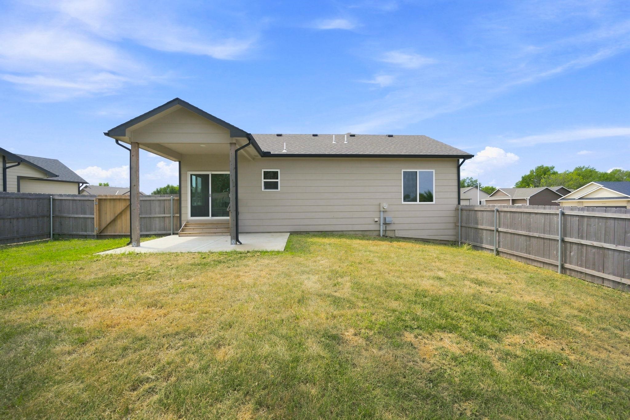 1118 Sontag Ct Property Photo 29