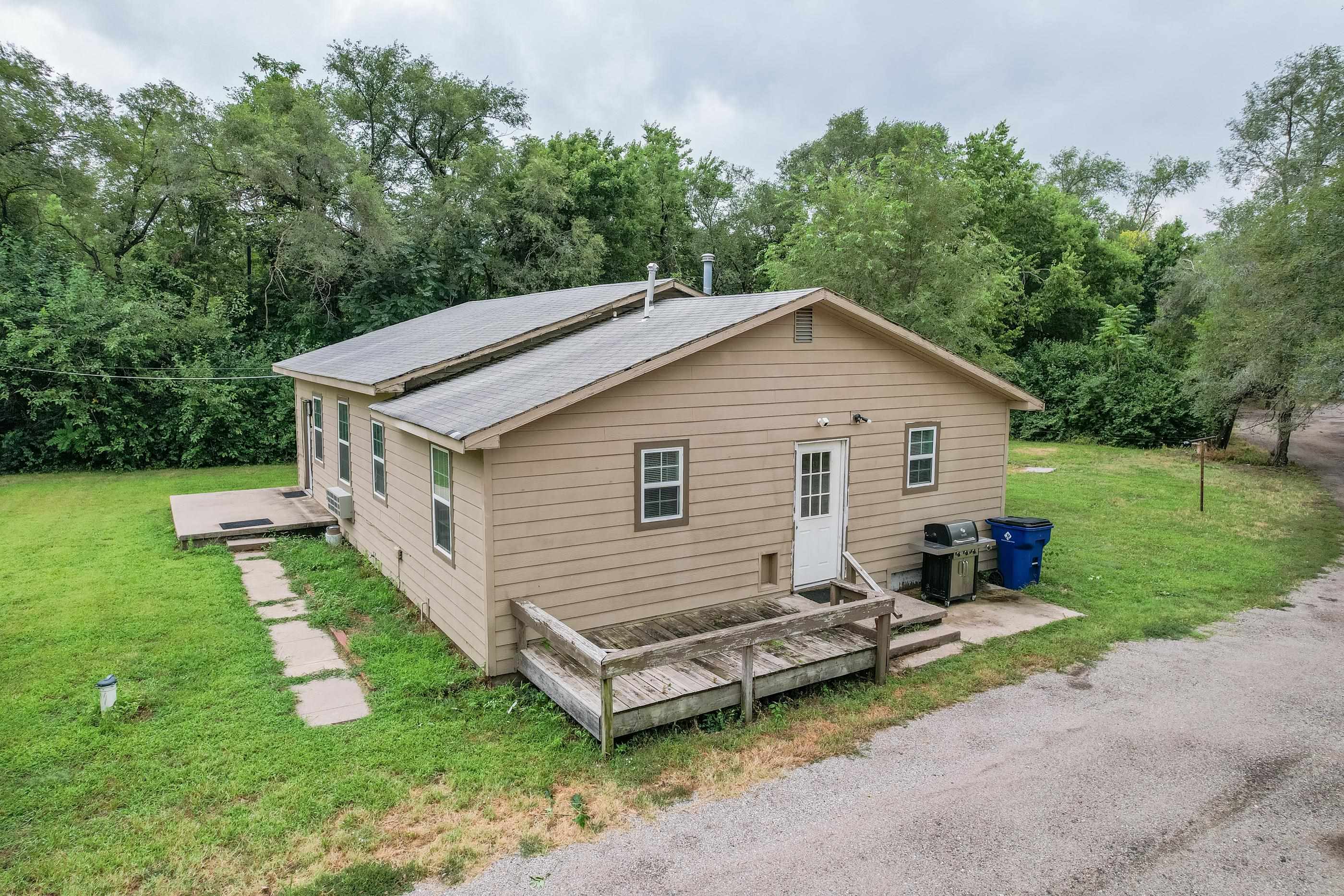 5931 N Legion Property Photo 3