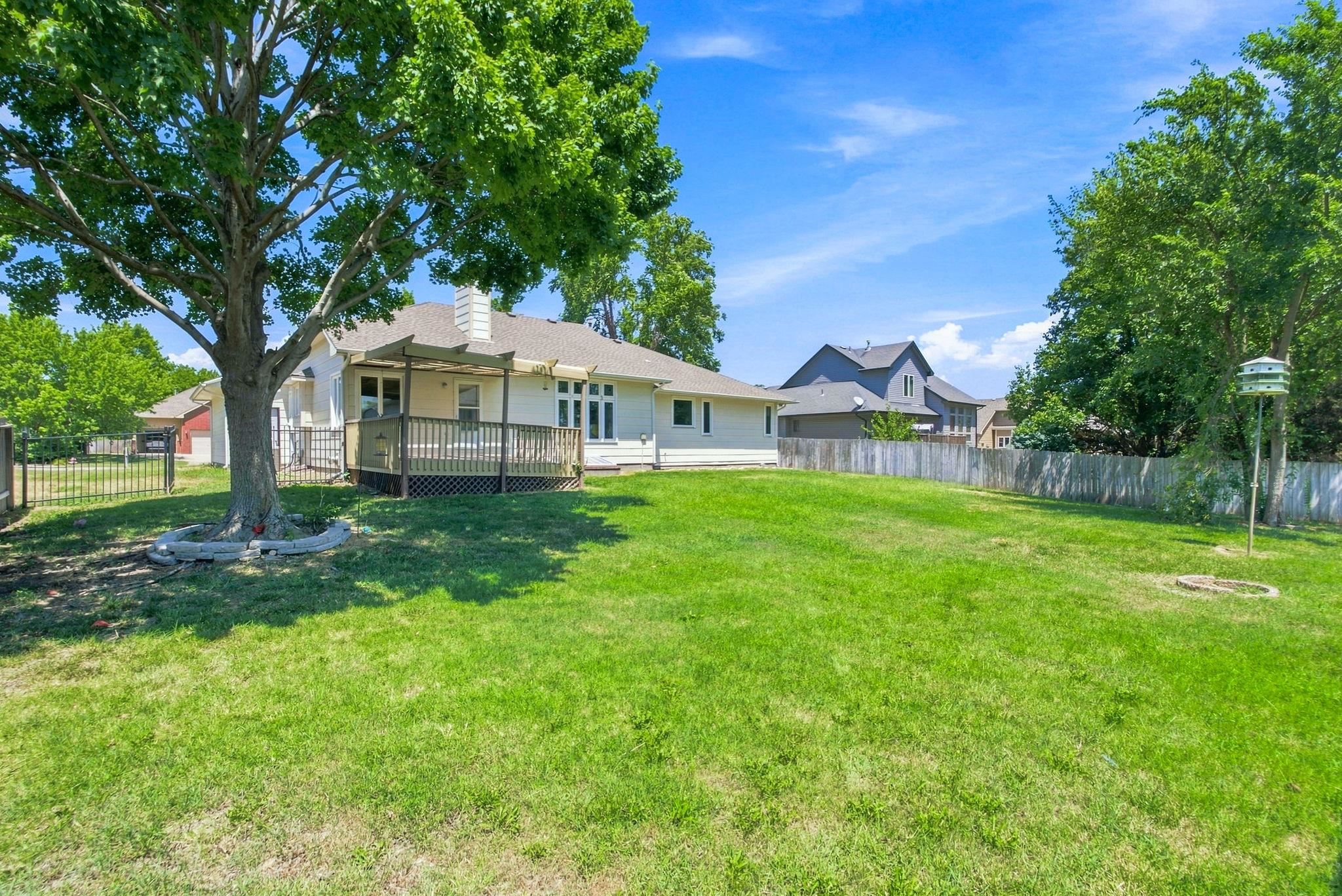 13913 E Spring Valley St Property Photo 35