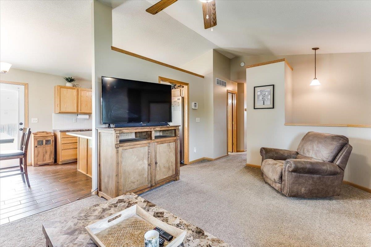 12101 W Jewell Ct Property Photo 6