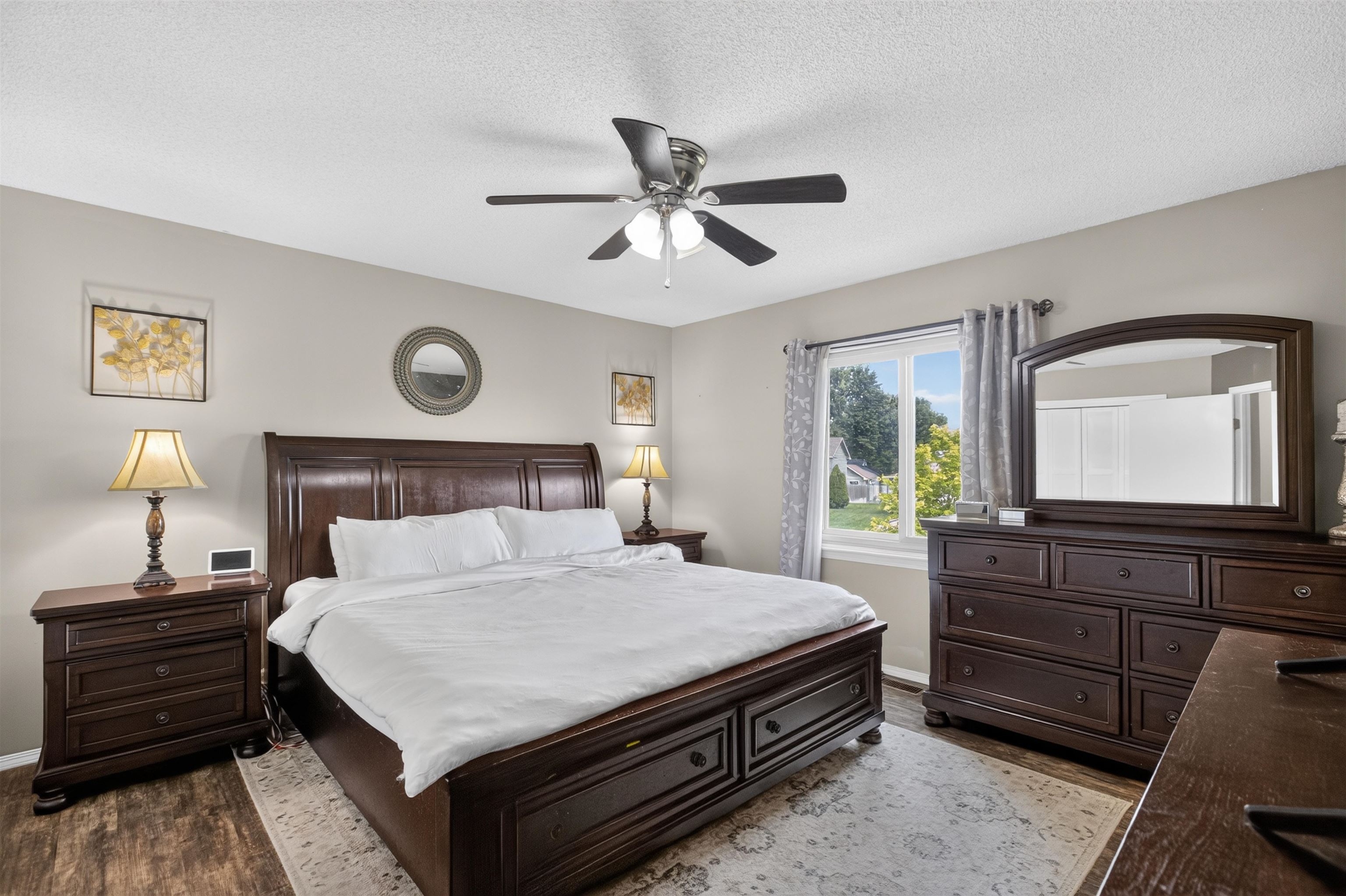 5430 S Stoneborough Ct Property Photo 13