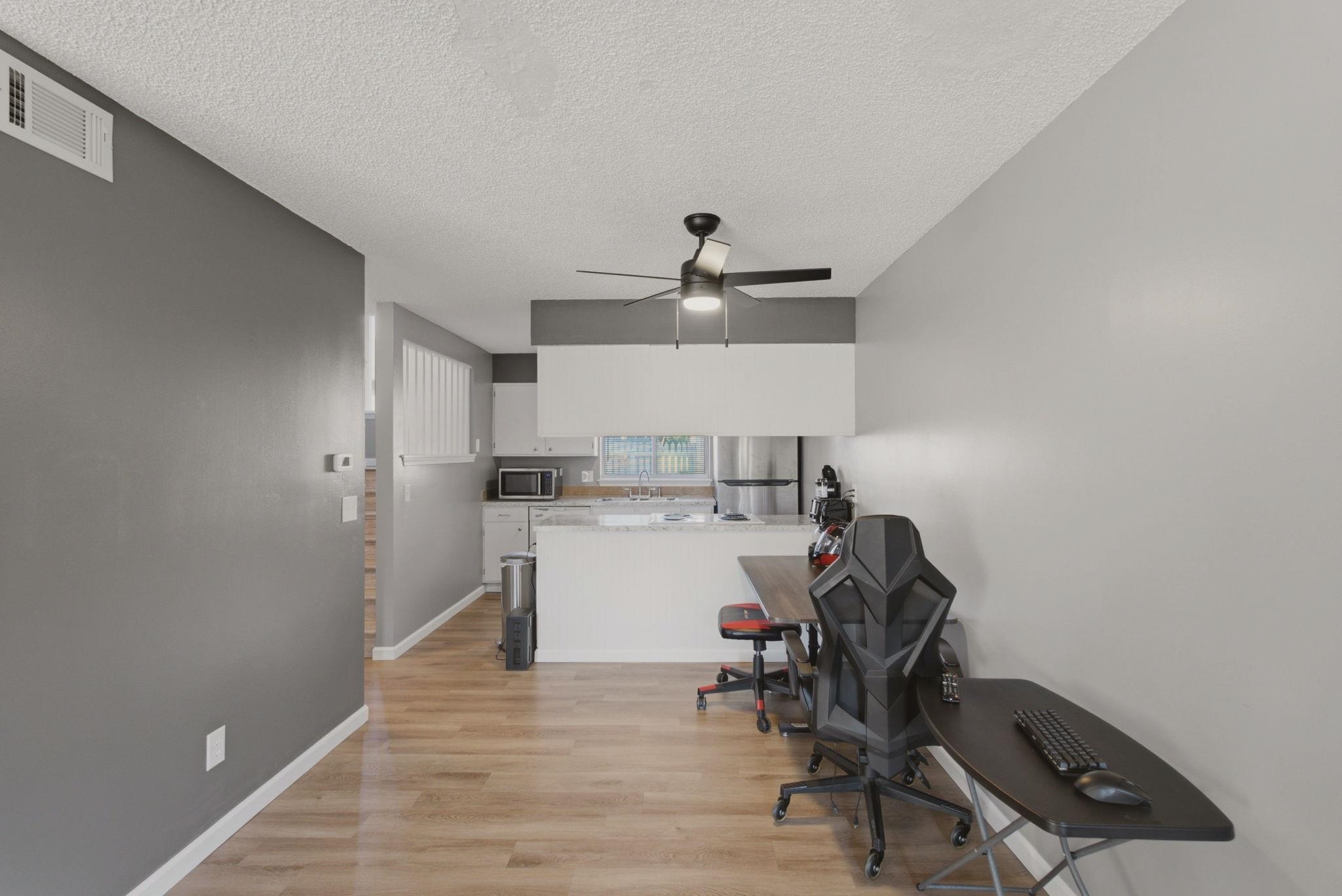 5504 S Gold St #200 Property Photo 10