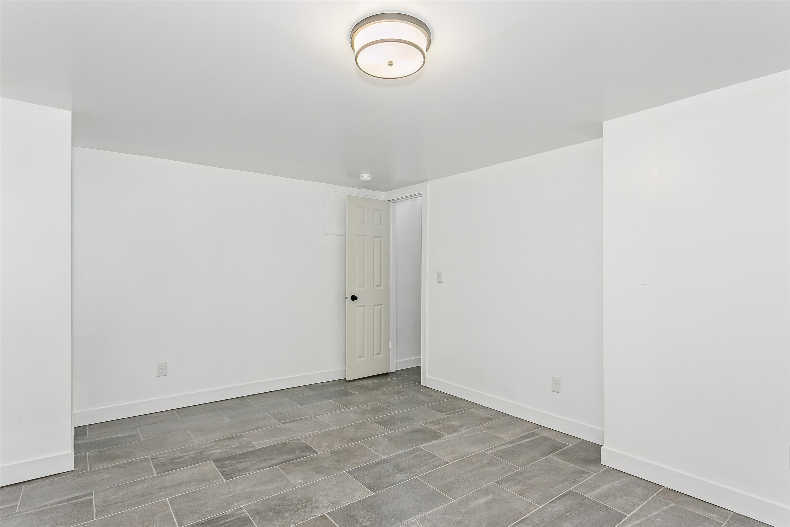 1506 N Woodrow Ave Property Photo 25