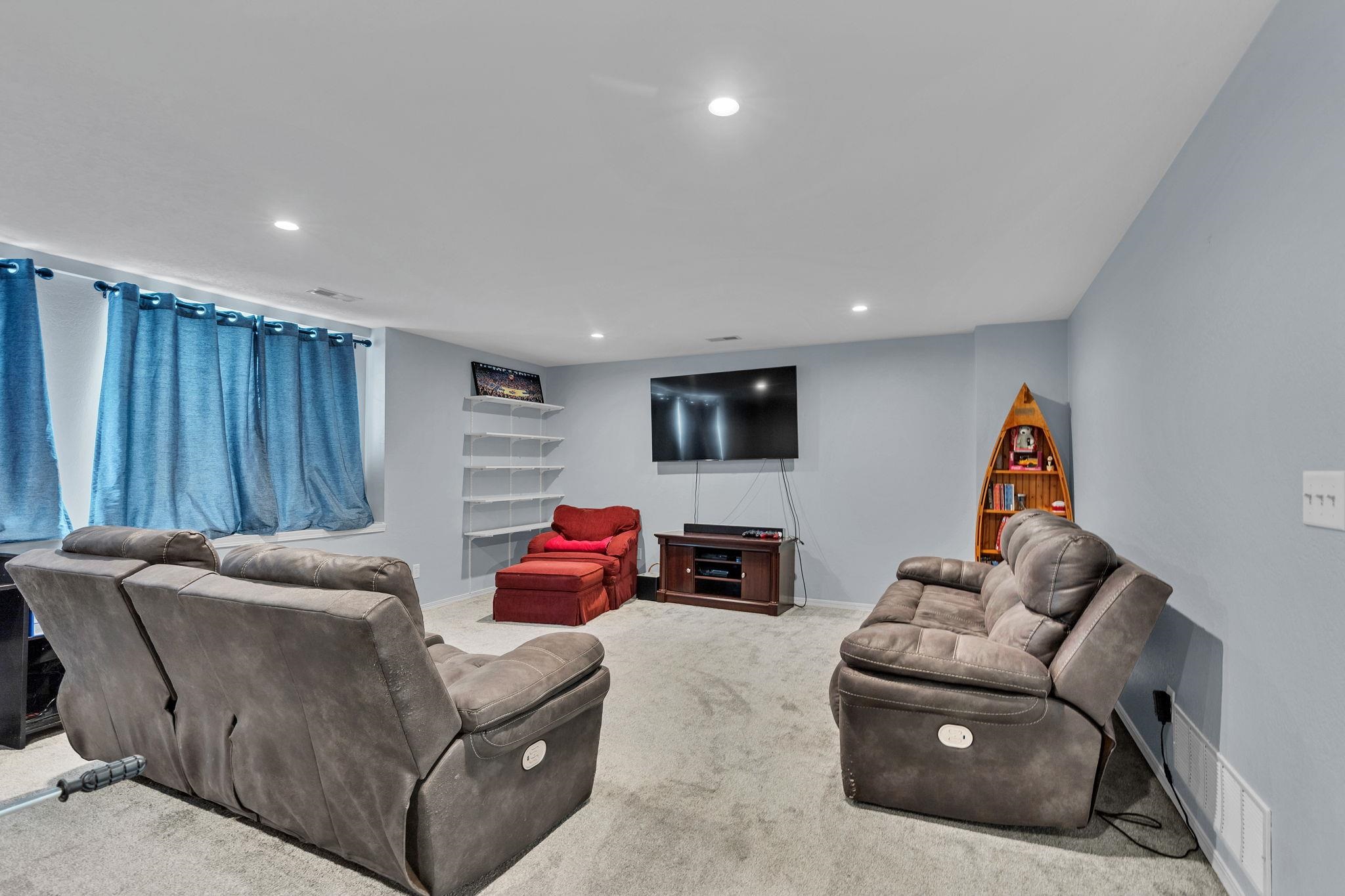 10817 E Funston Property Photo 21