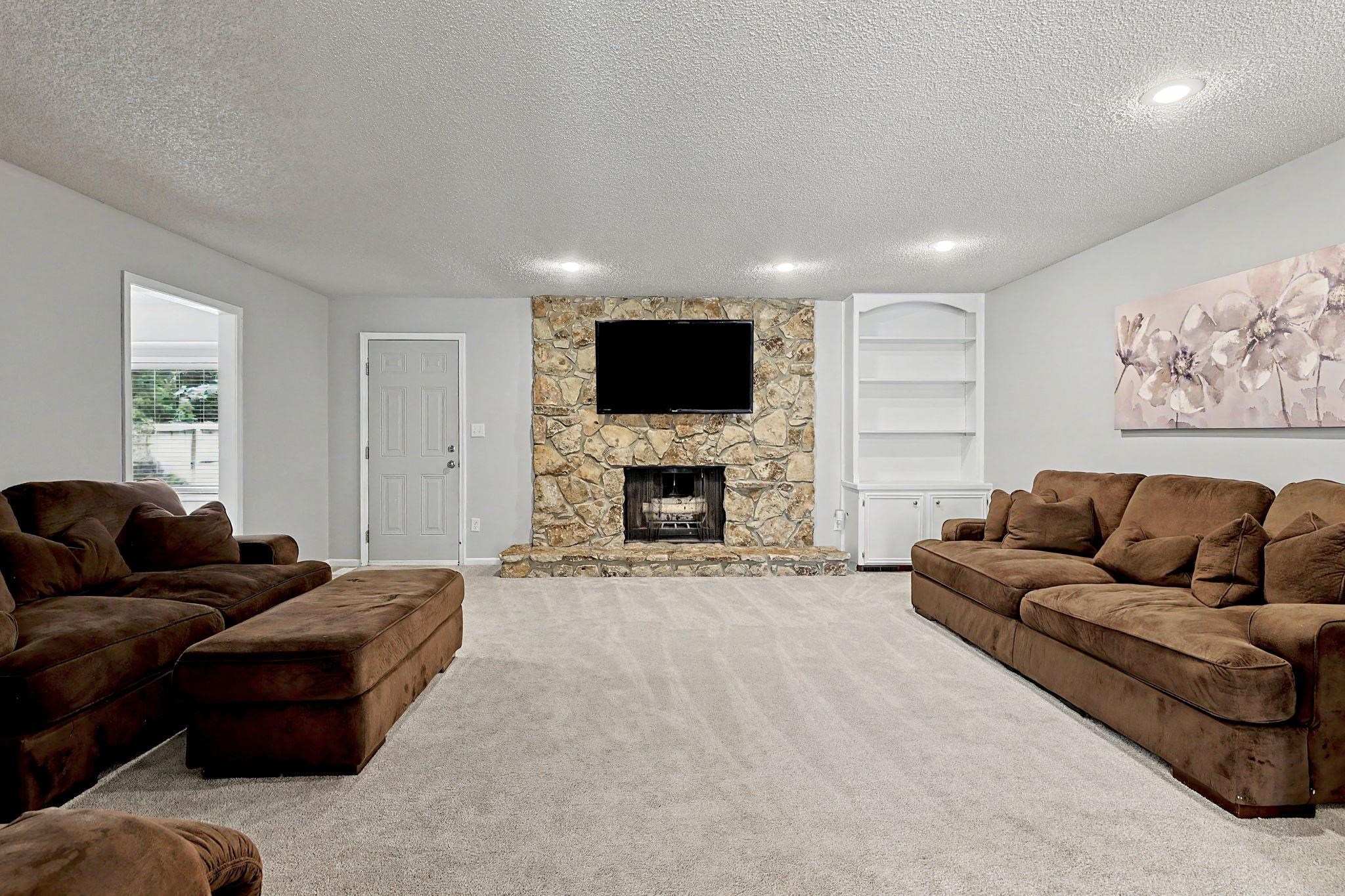 1224 N Armstrong Ct. Property Photo 8