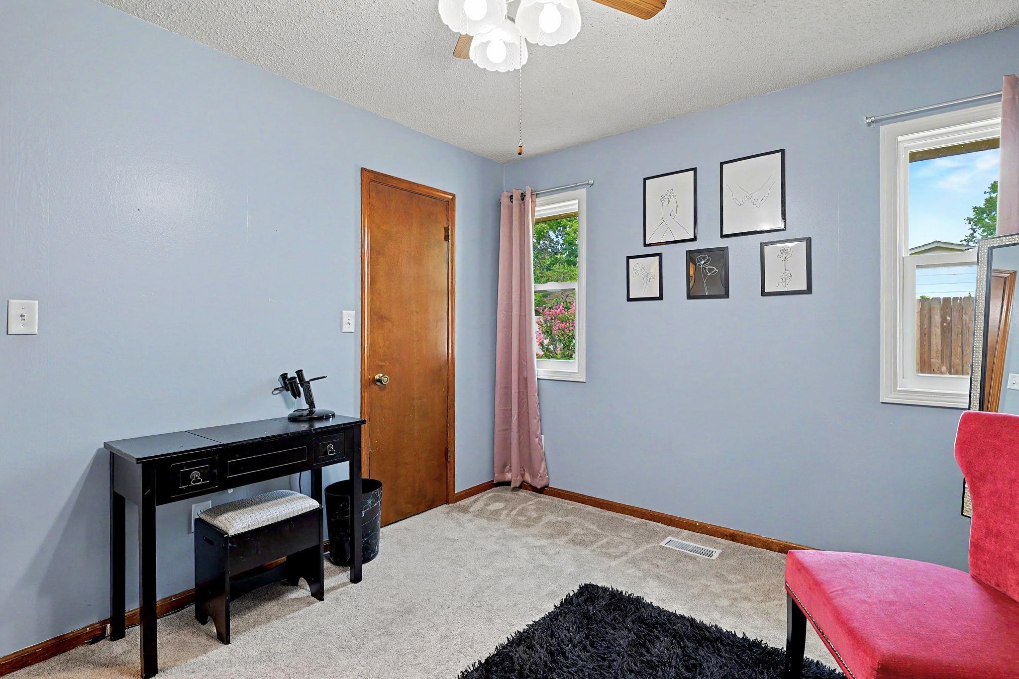1224 N Armstrong Ct. Property Photo 23