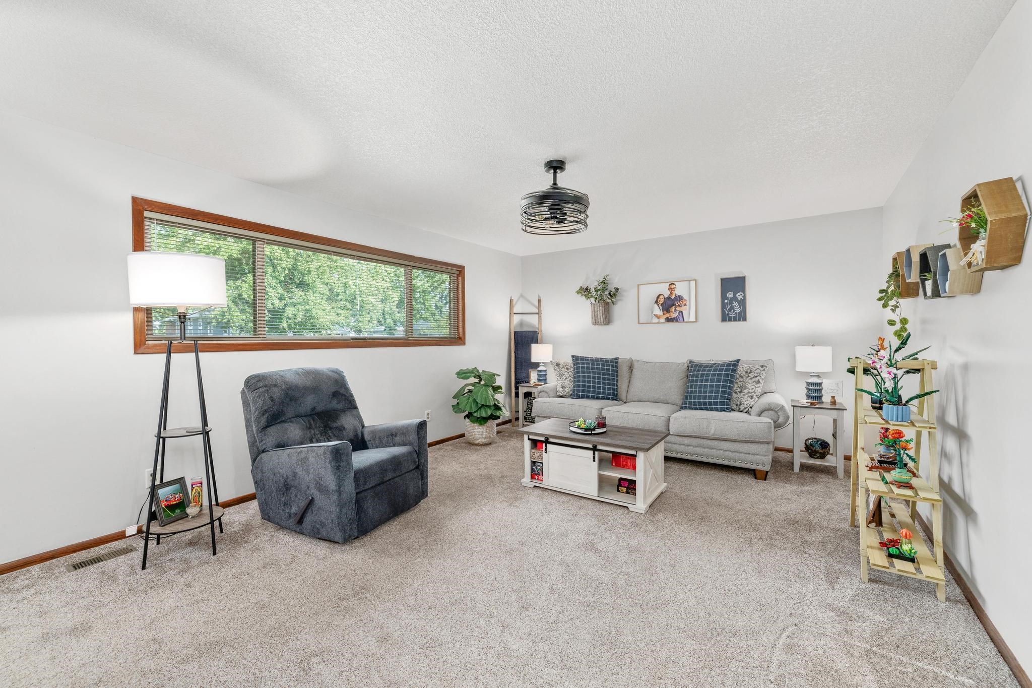 3316 N Clarence Property Photo 3