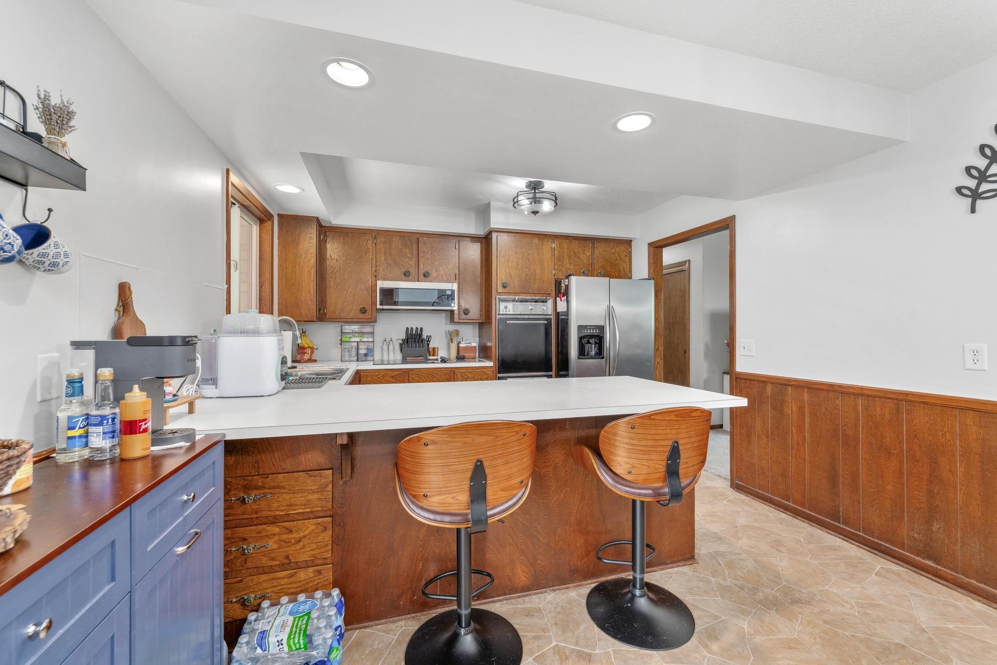 3316 N Clarence Property Photo 6